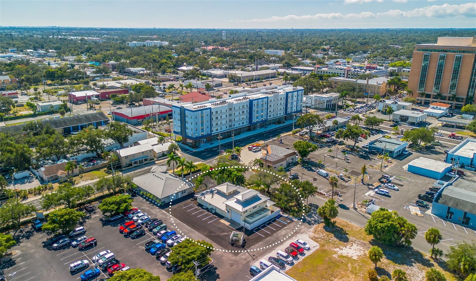 525 8TH ST W, BRADENTON, FL, 34205