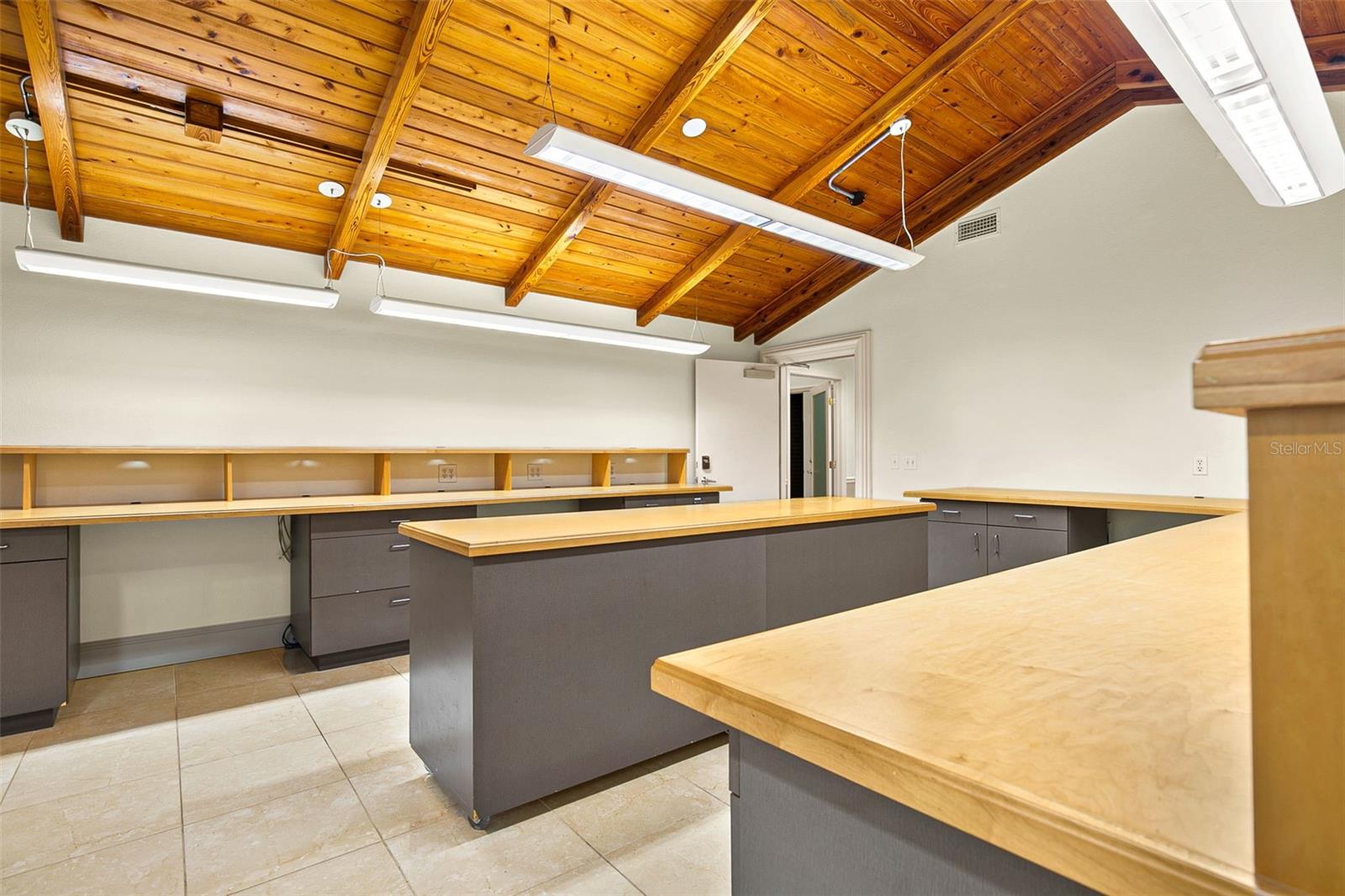 525 8TH ST W, BRADENTON, FL, 34205