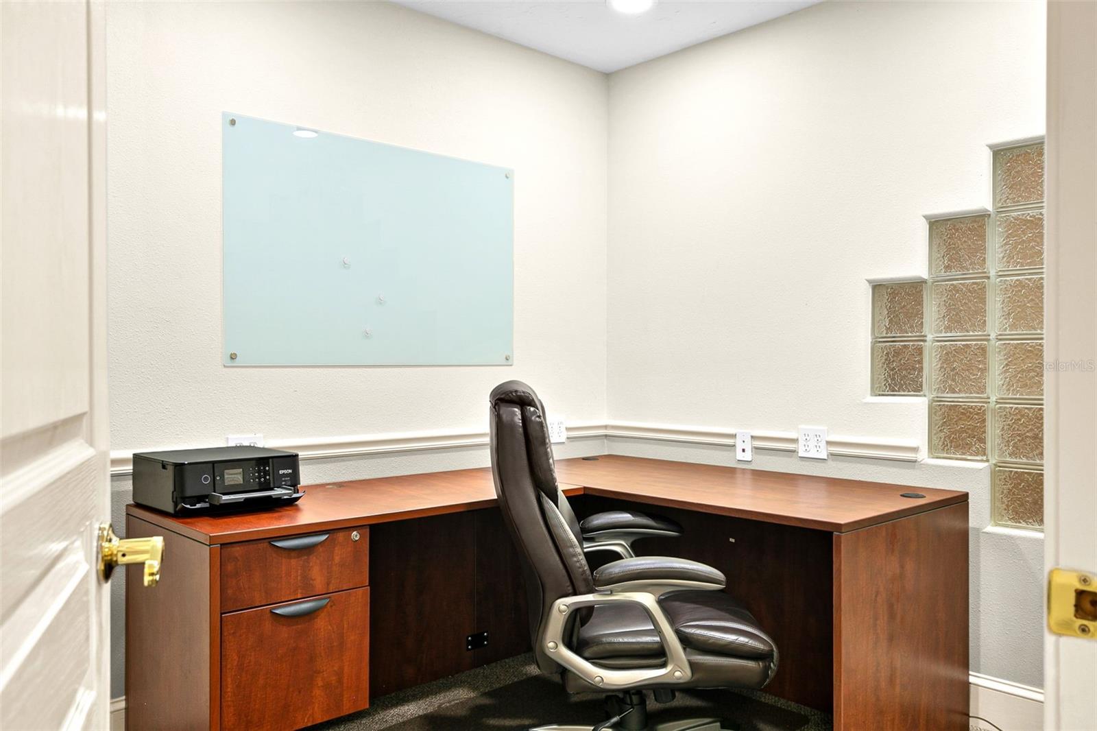 525 8TH ST W, BRADENTON, FL, 34205