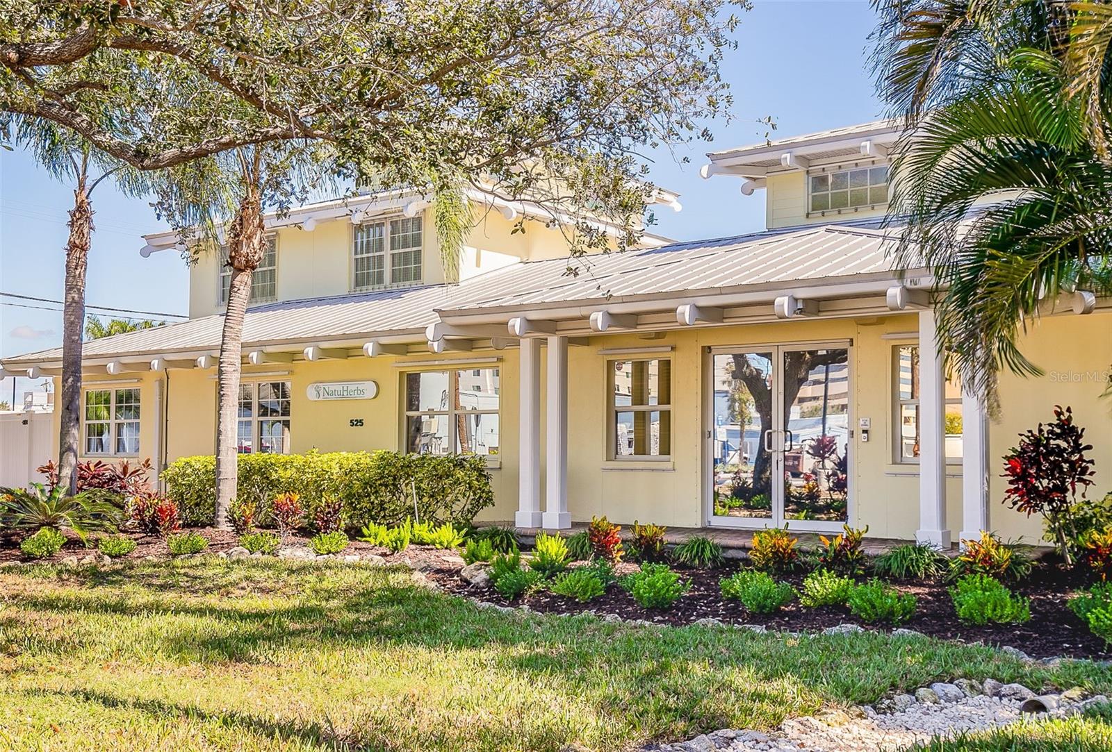 525 8TH ST W, BRADENTON, FL, 34205