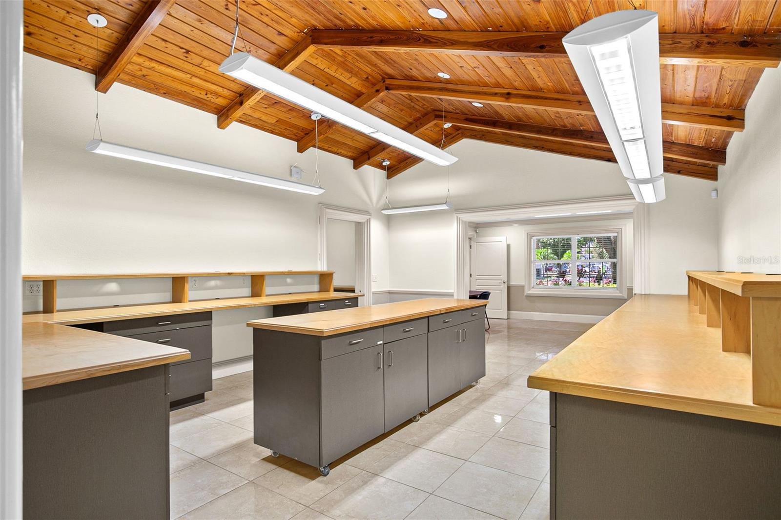 525 8TH ST W, BRADENTON, FL, 34205