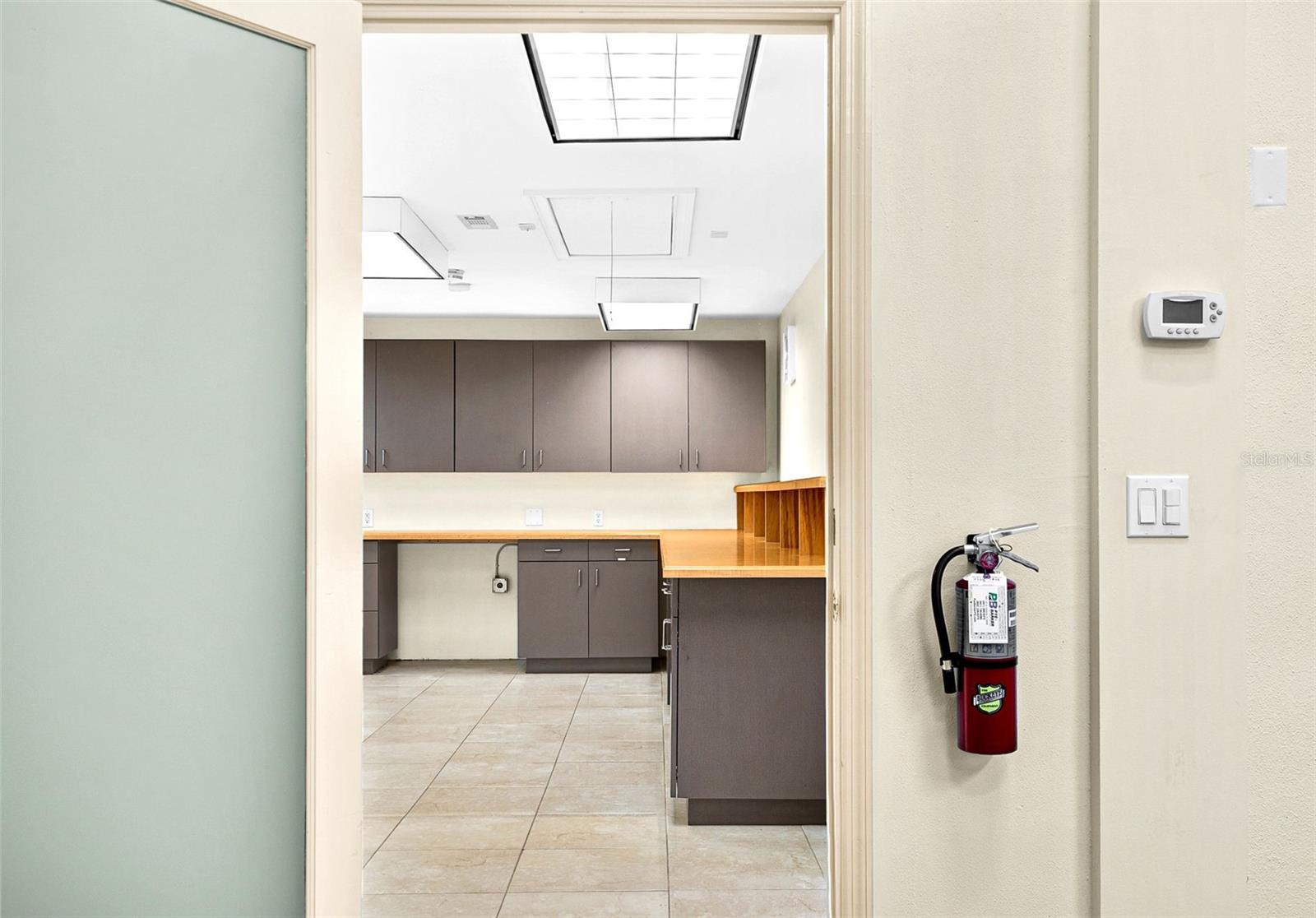 525 8TH ST W, BRADENTON, FL, 34205