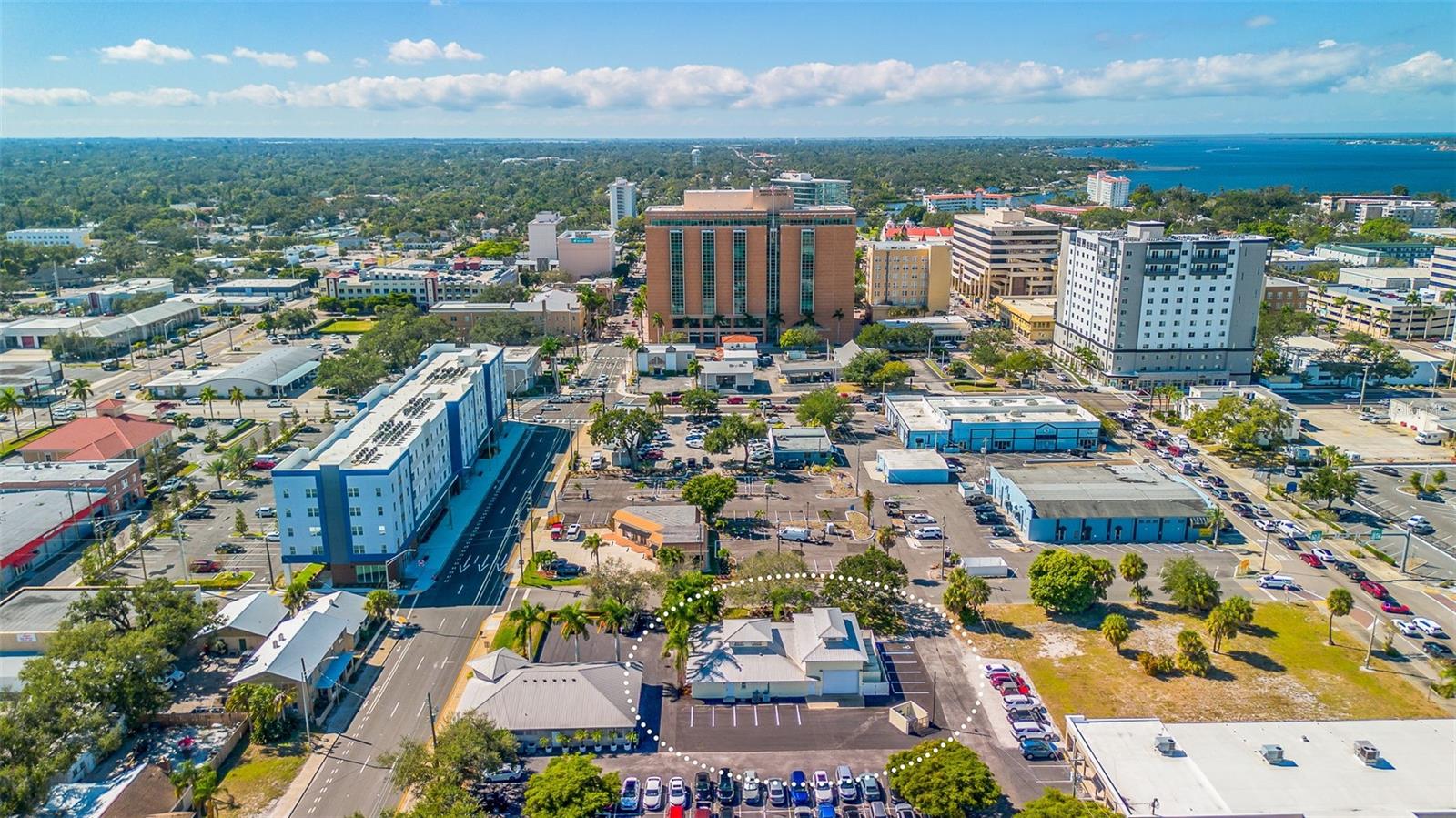 525 8TH ST W, BRADENTON, FL, 34205