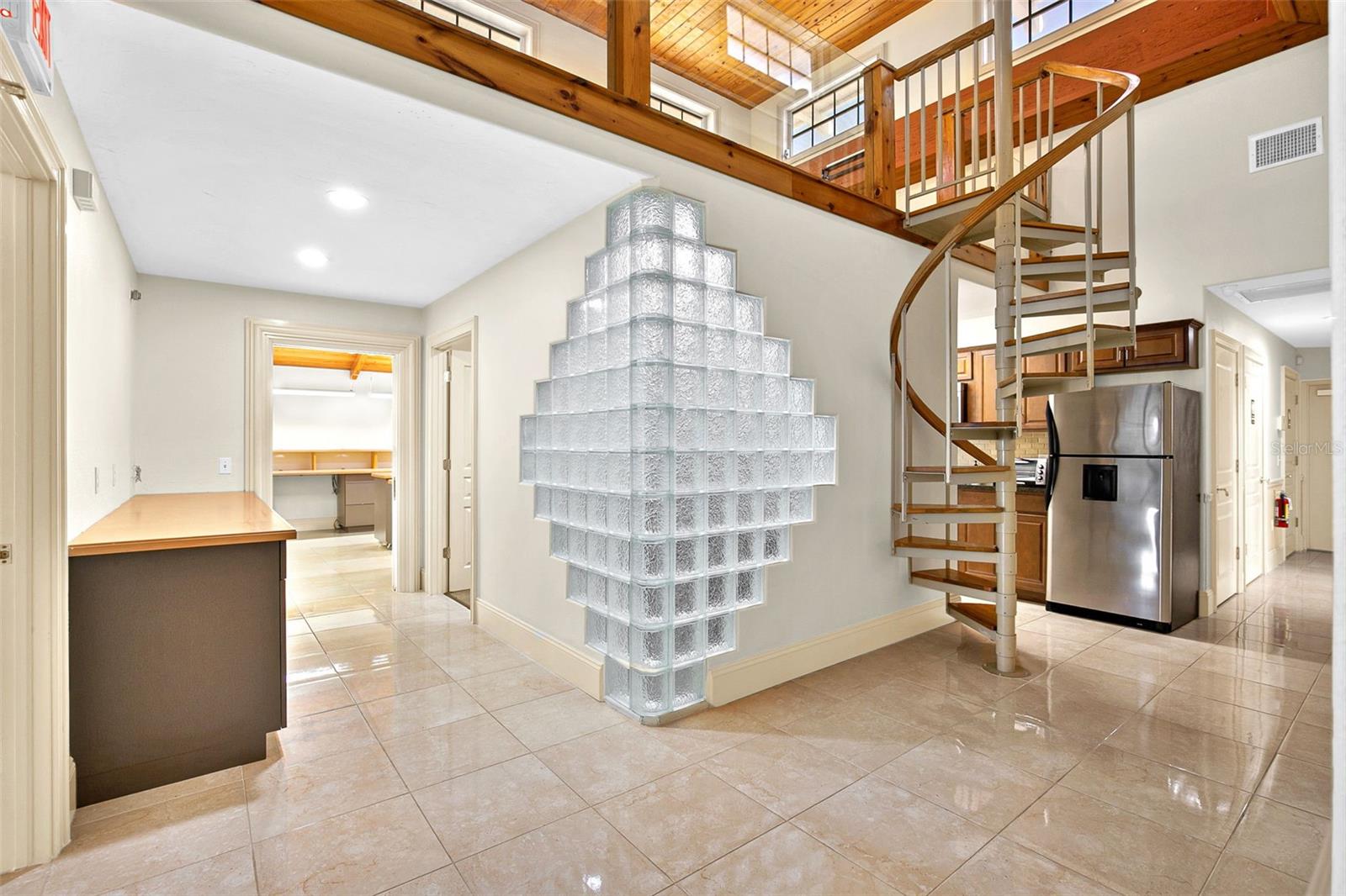 525 8TH ST W, BRADENTON, FL, 34205