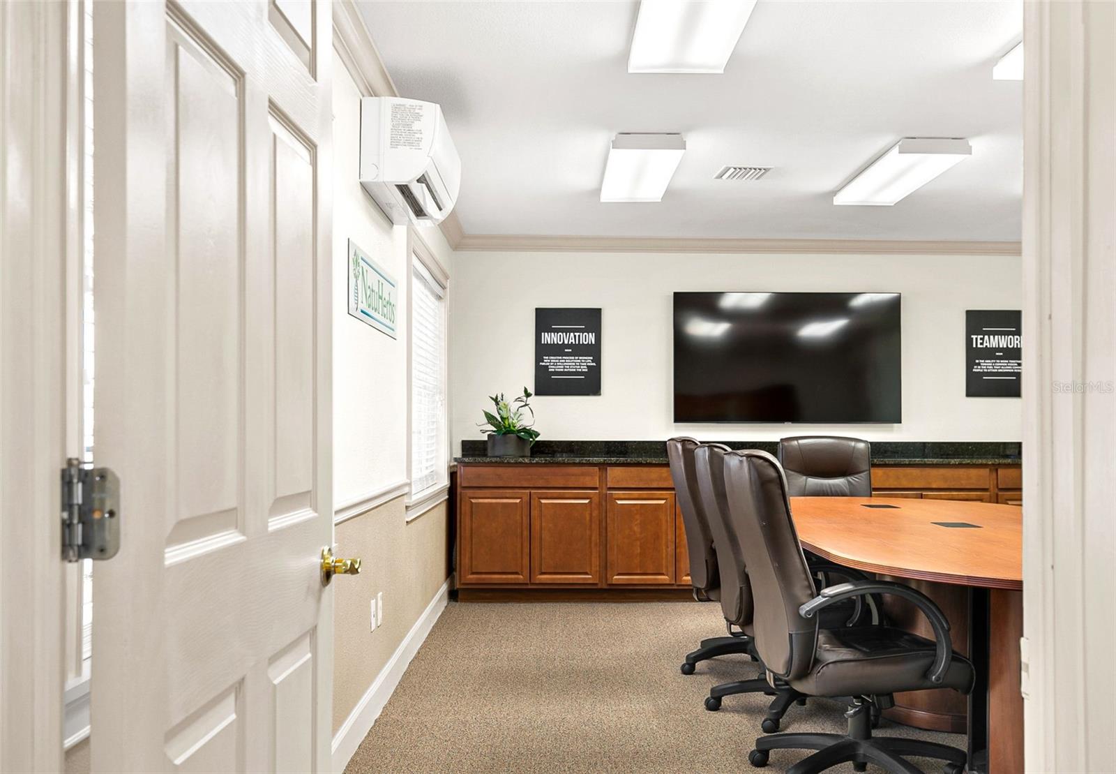 525 8TH ST W, BRADENTON, FL, 34205