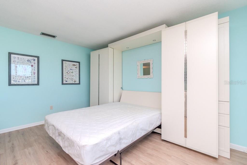 6025 SHORE BLVD S #611, GULFPORT, FL, 33707