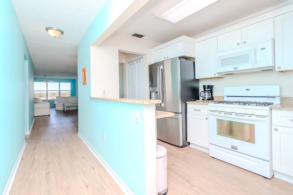 6025 SHORE BLVD S #611, GULFPORT, FL, 33707