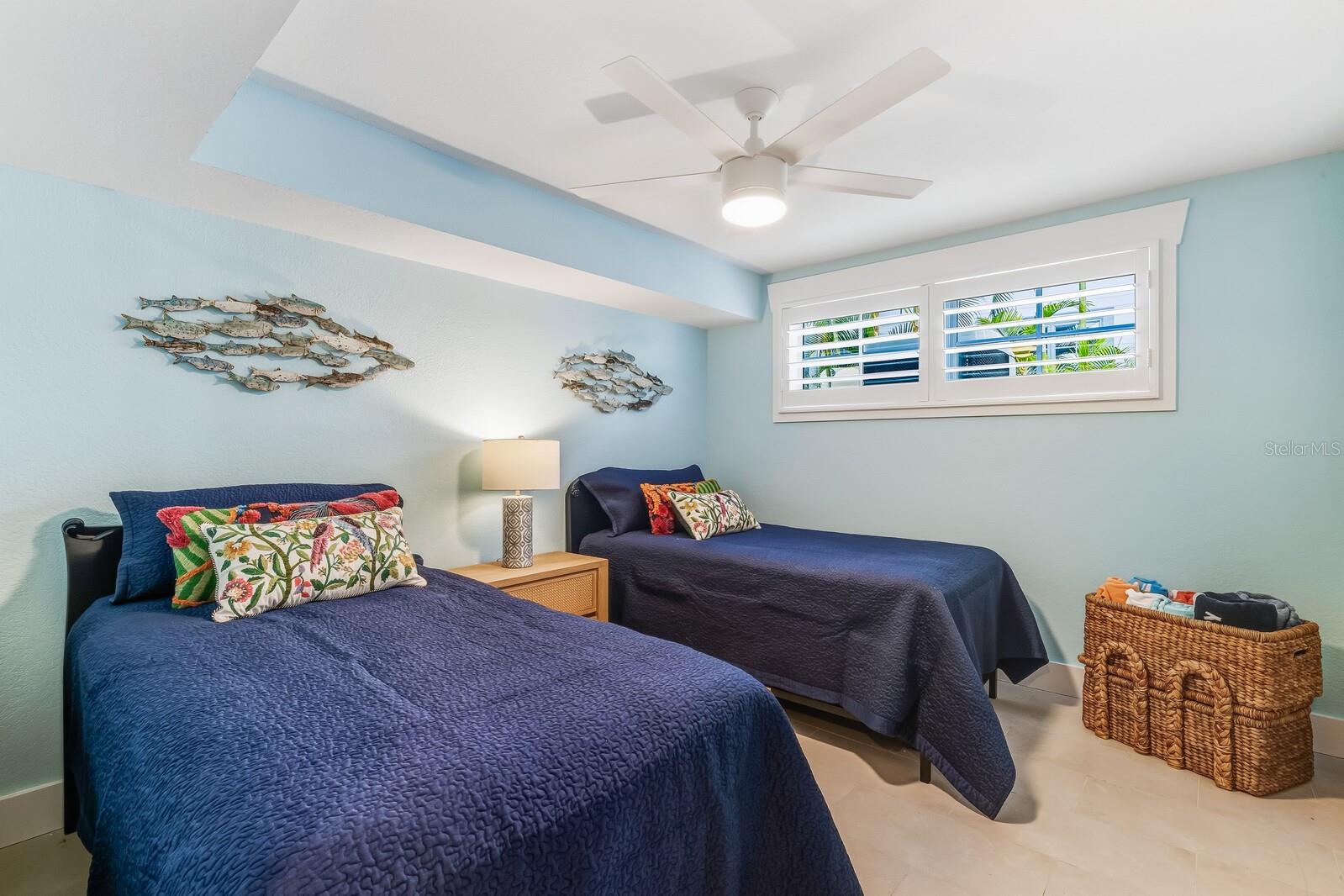 D6144615 Property Photo