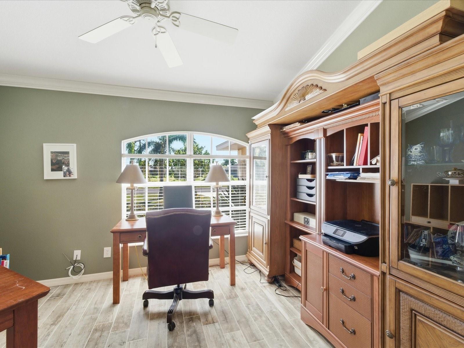 34 MEDALIST CIR, ROTONDA WEST, FL, 33947