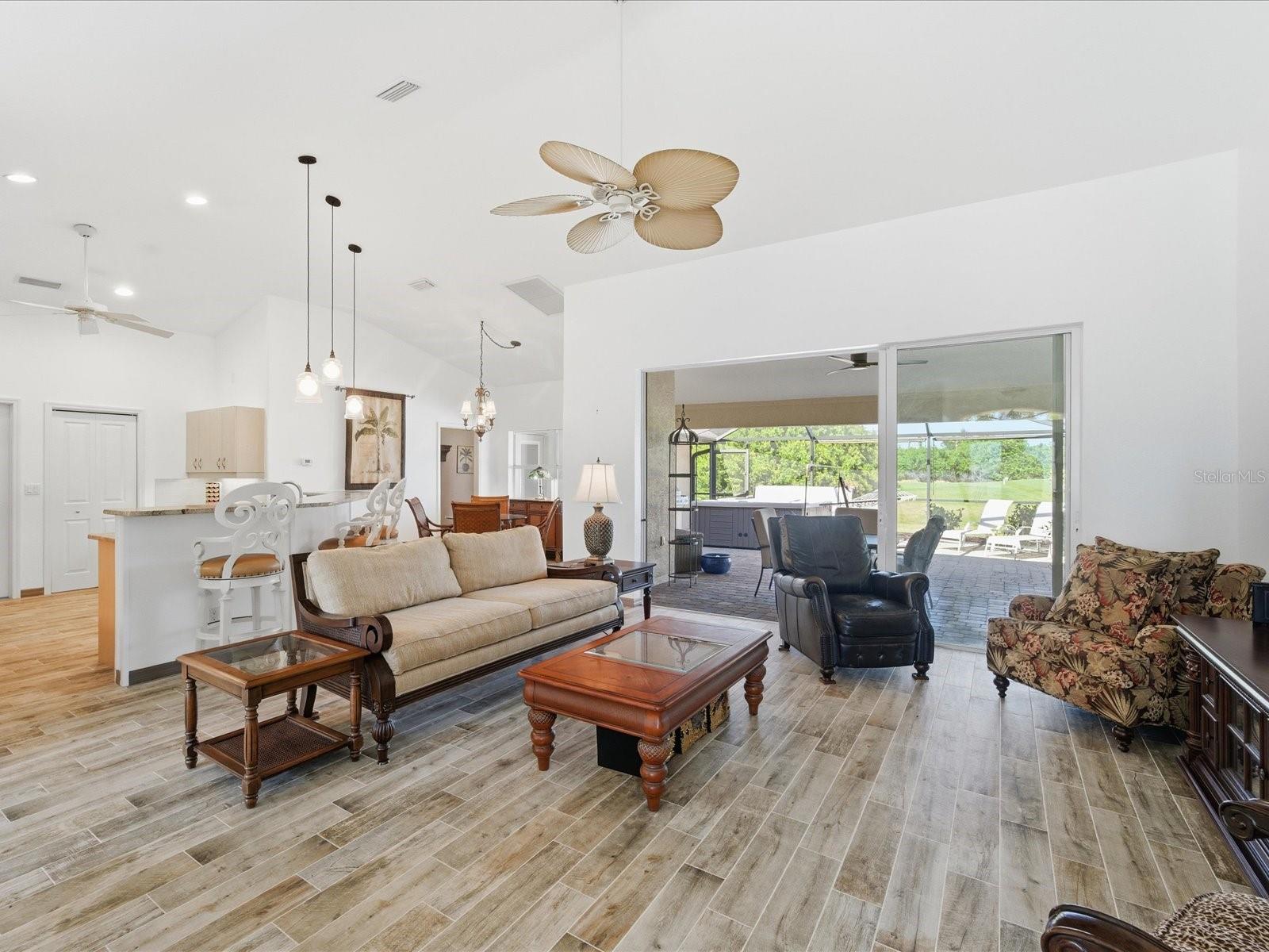 34 MEDALIST CIR, ROTONDA WEST, FL, 33947