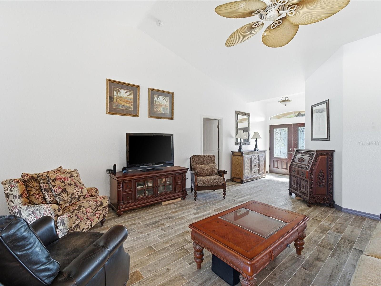 34 MEDALIST CIR, ROTONDA WEST, FL, 33947