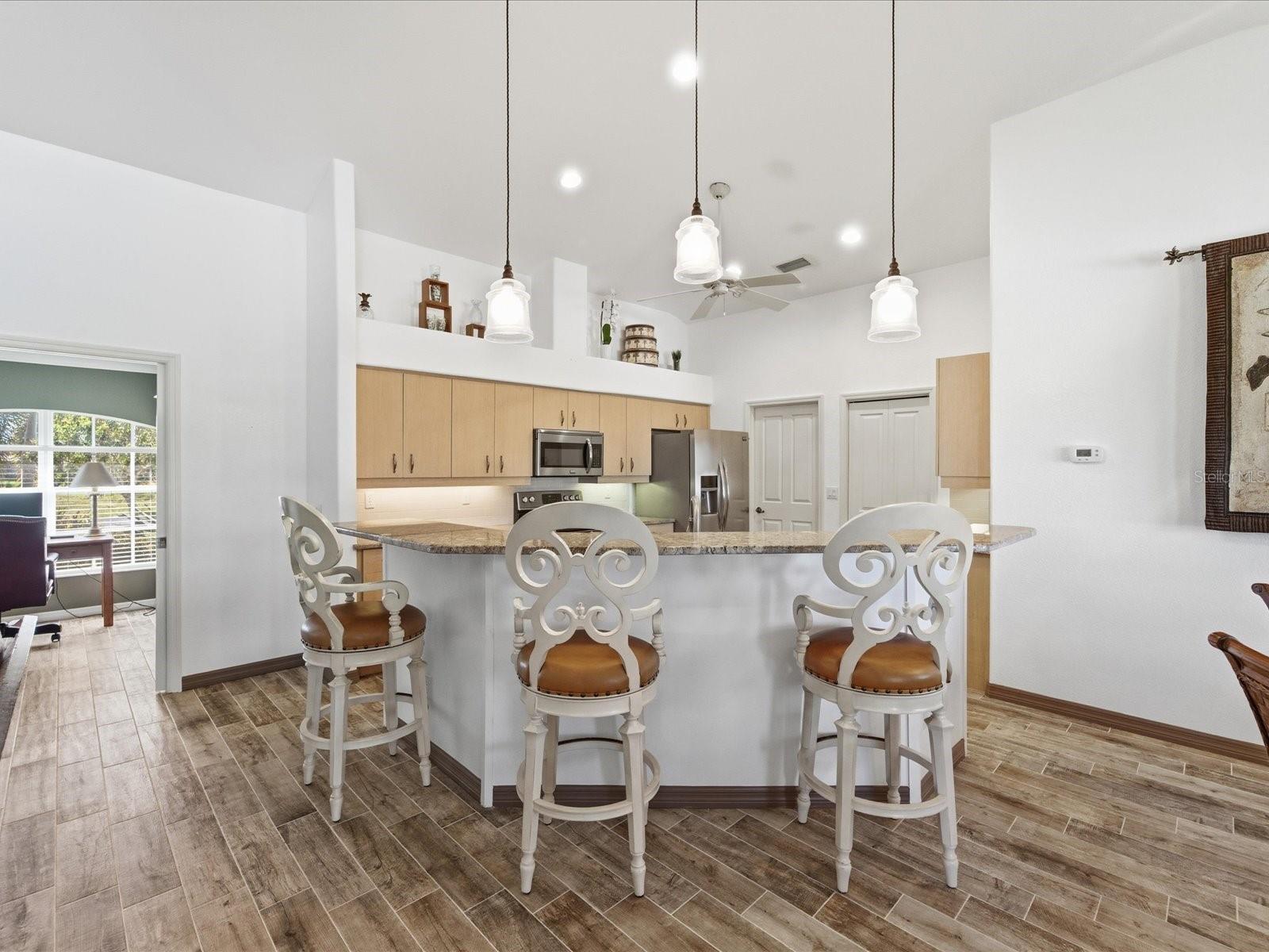 34 MEDALIST CIR, ROTONDA WEST, FL, 33947