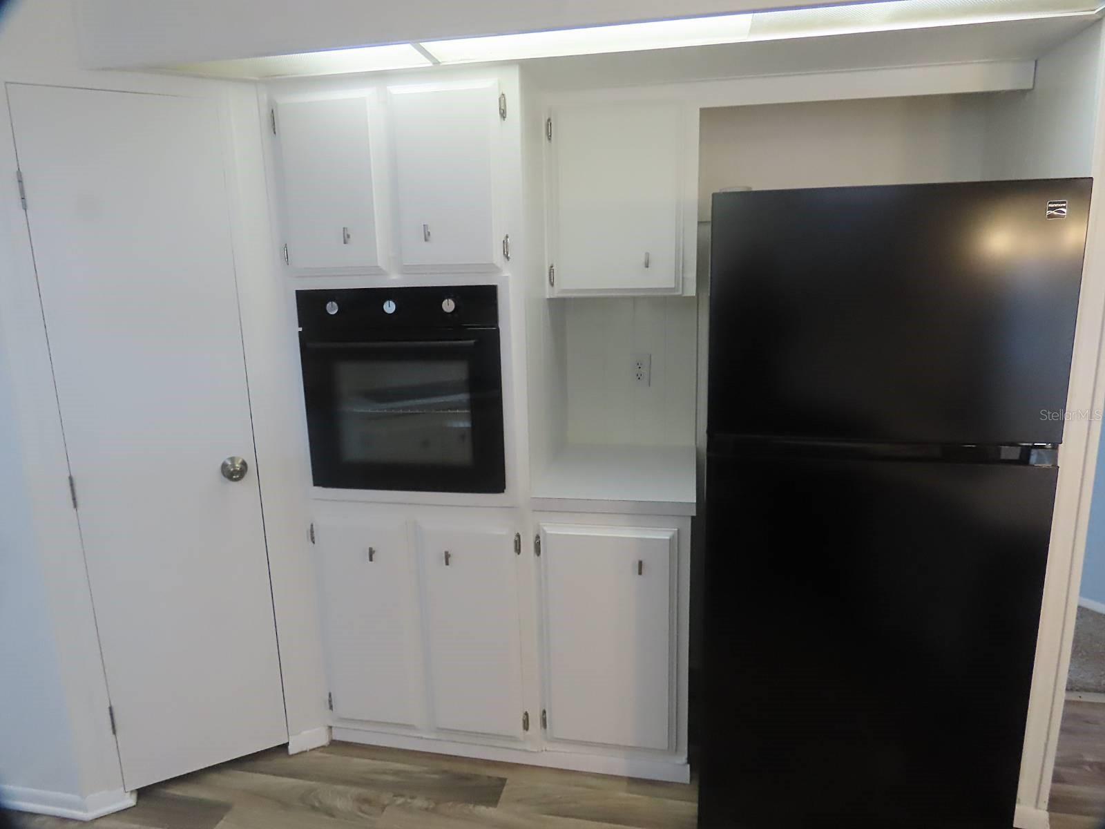 O6358253 Property Photo