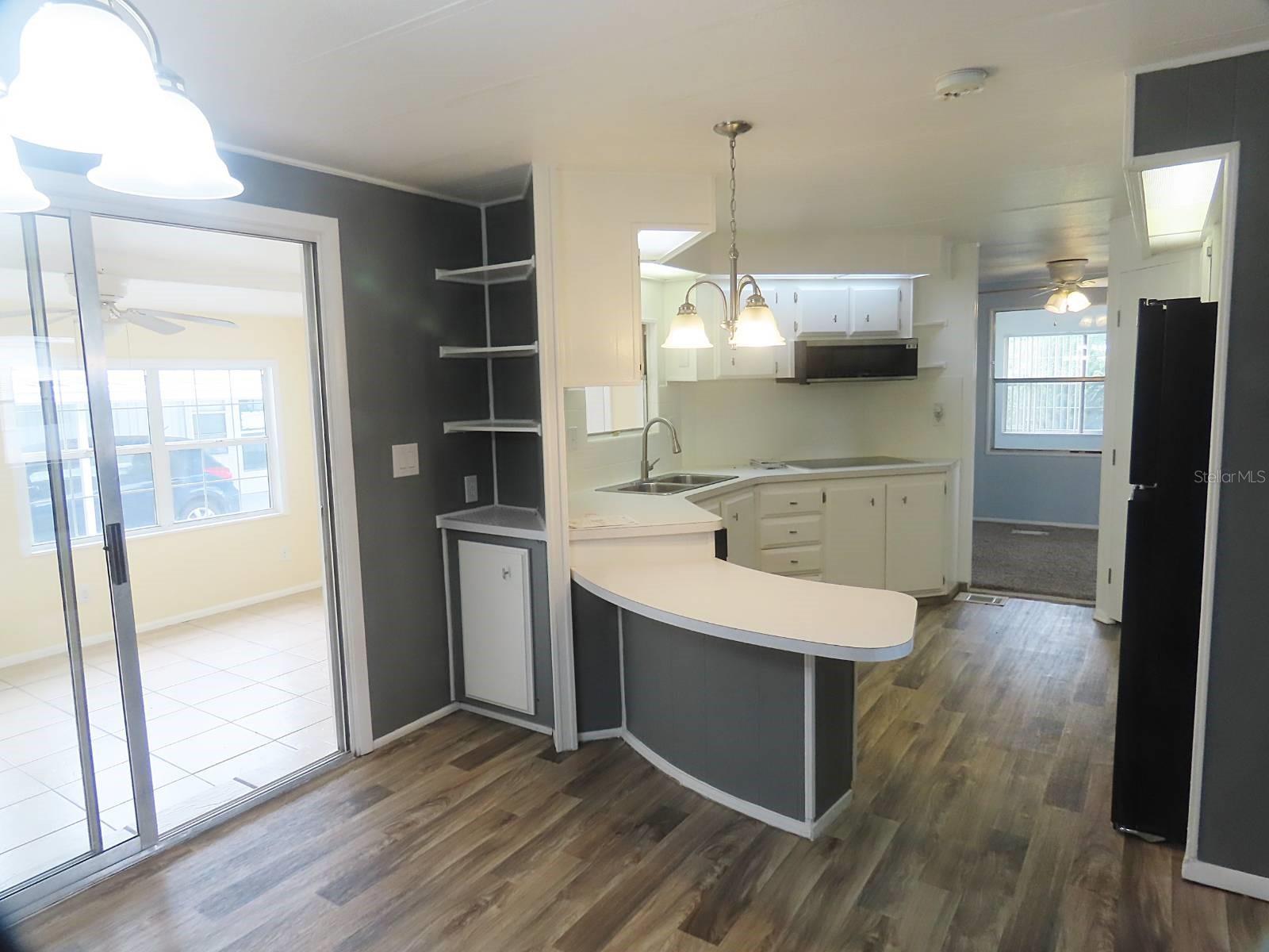 O6358253 Property Photo