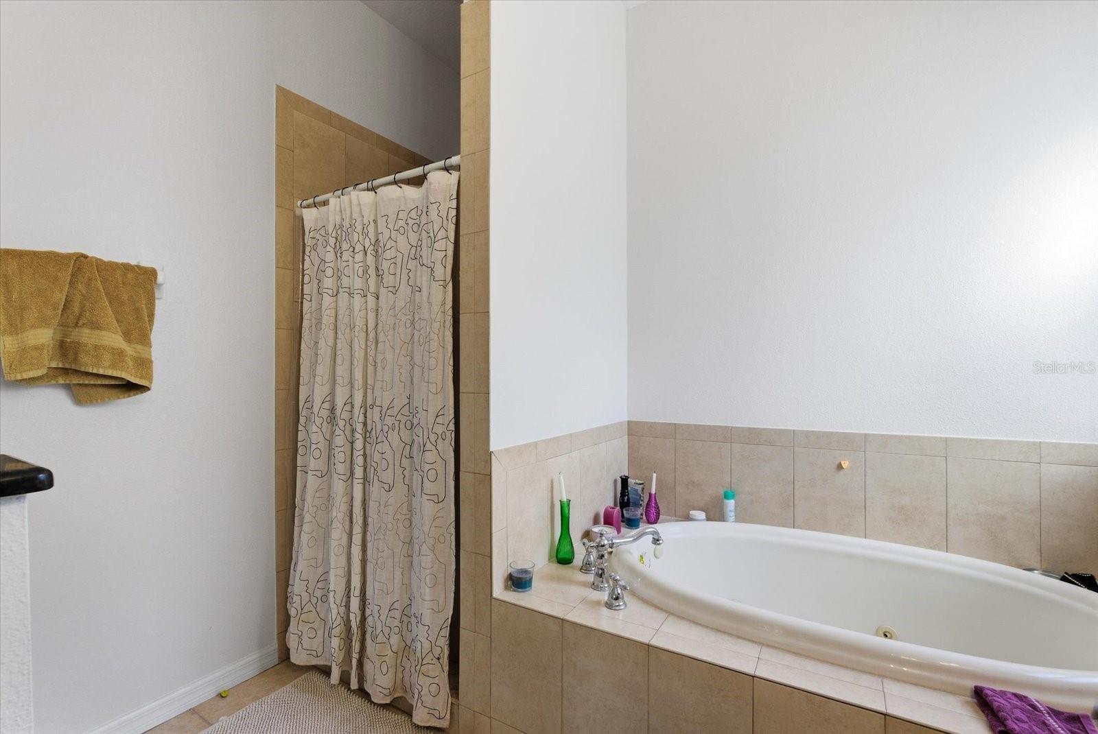 1808 E COLUMBUS DR #2, TAMPA, FL, 33605