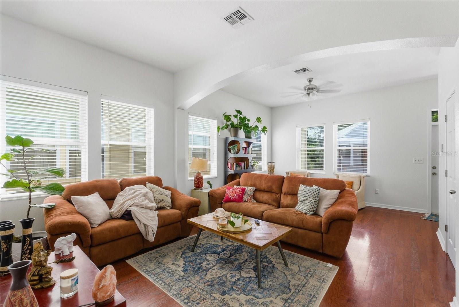 1808 E COLUMBUS DR #2, TAMPA, FL, 33605