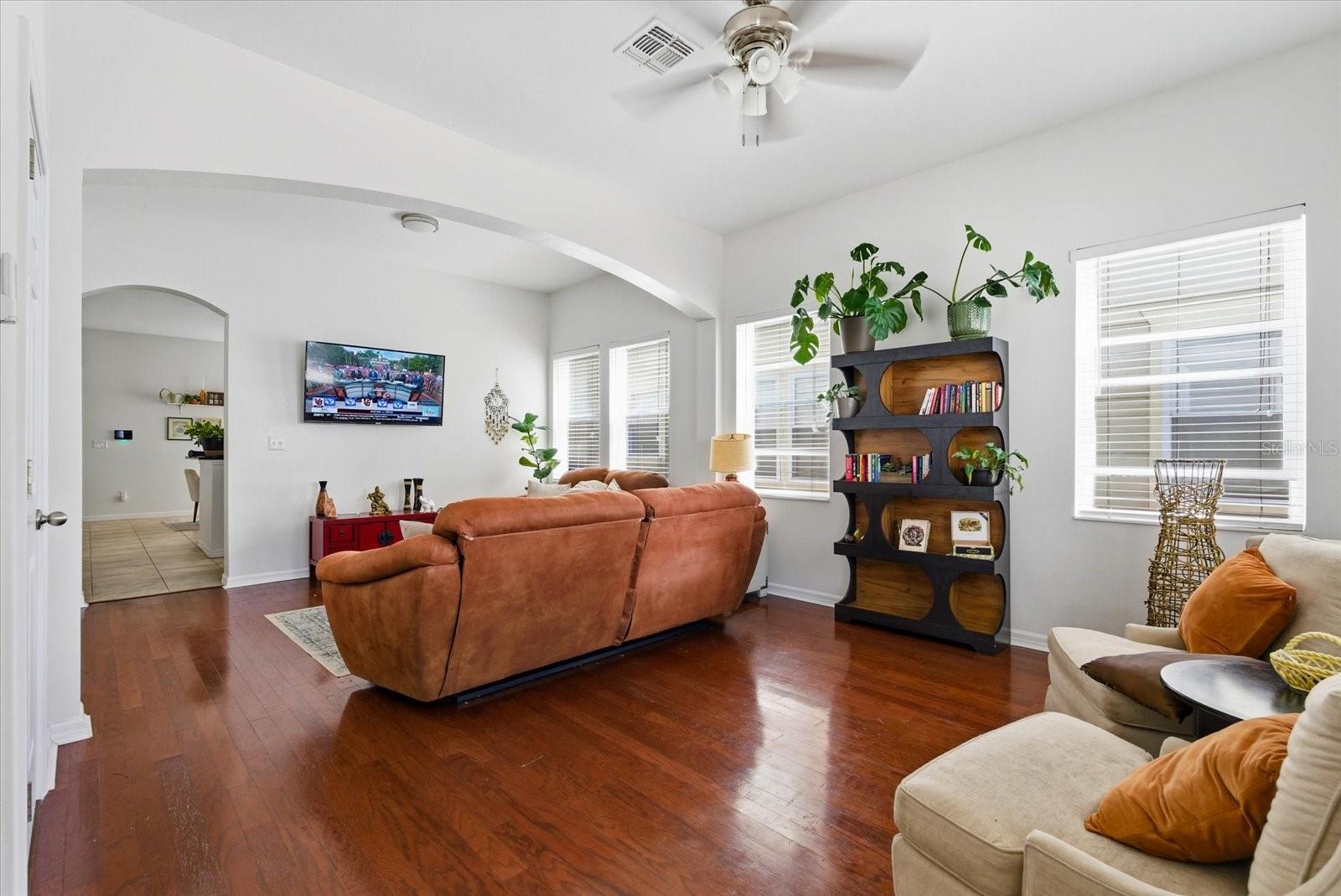 1808 E COLUMBUS DR #2, TAMPA, FL, 33605