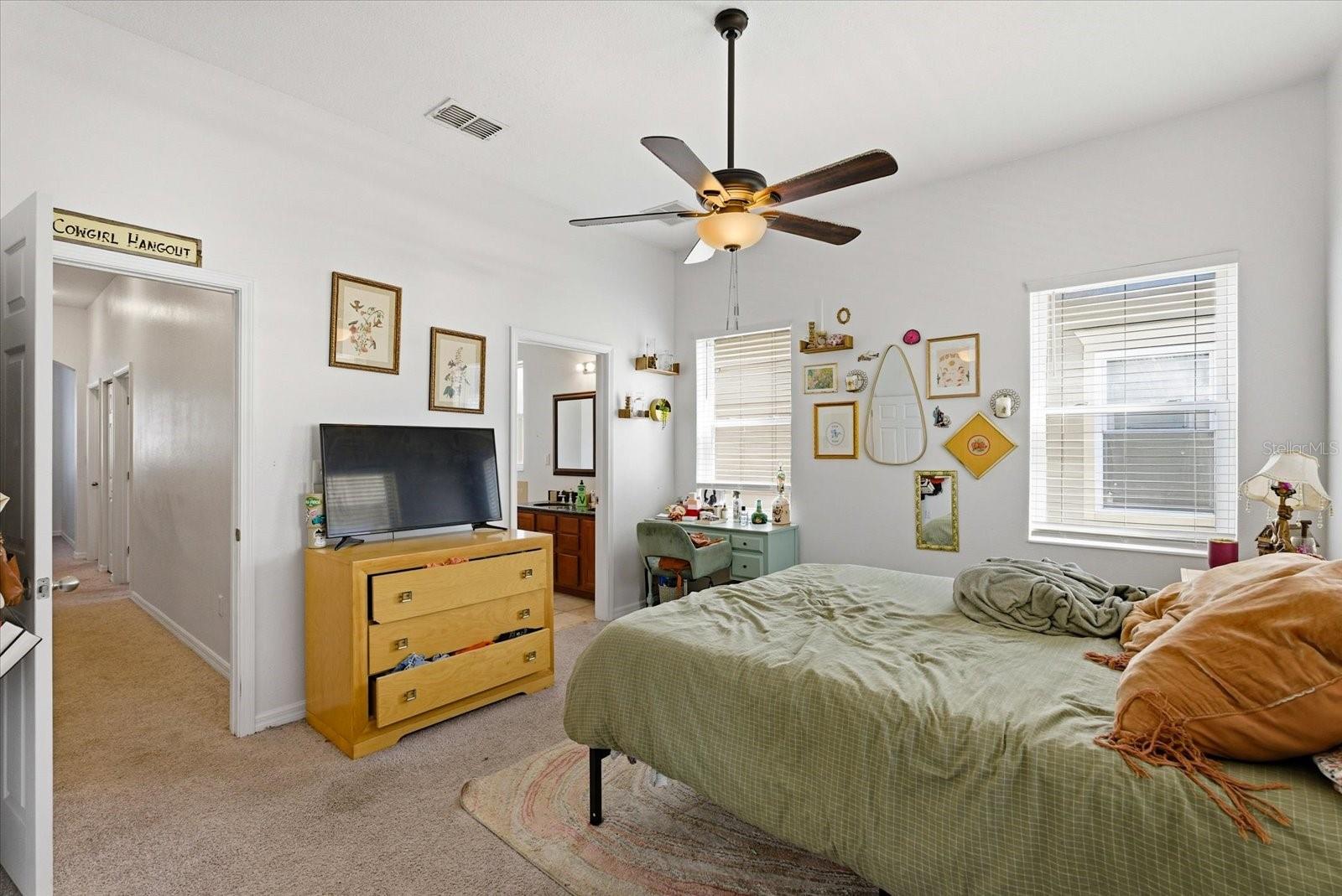 1808 E COLUMBUS DR #2, TAMPA, FL, 33605