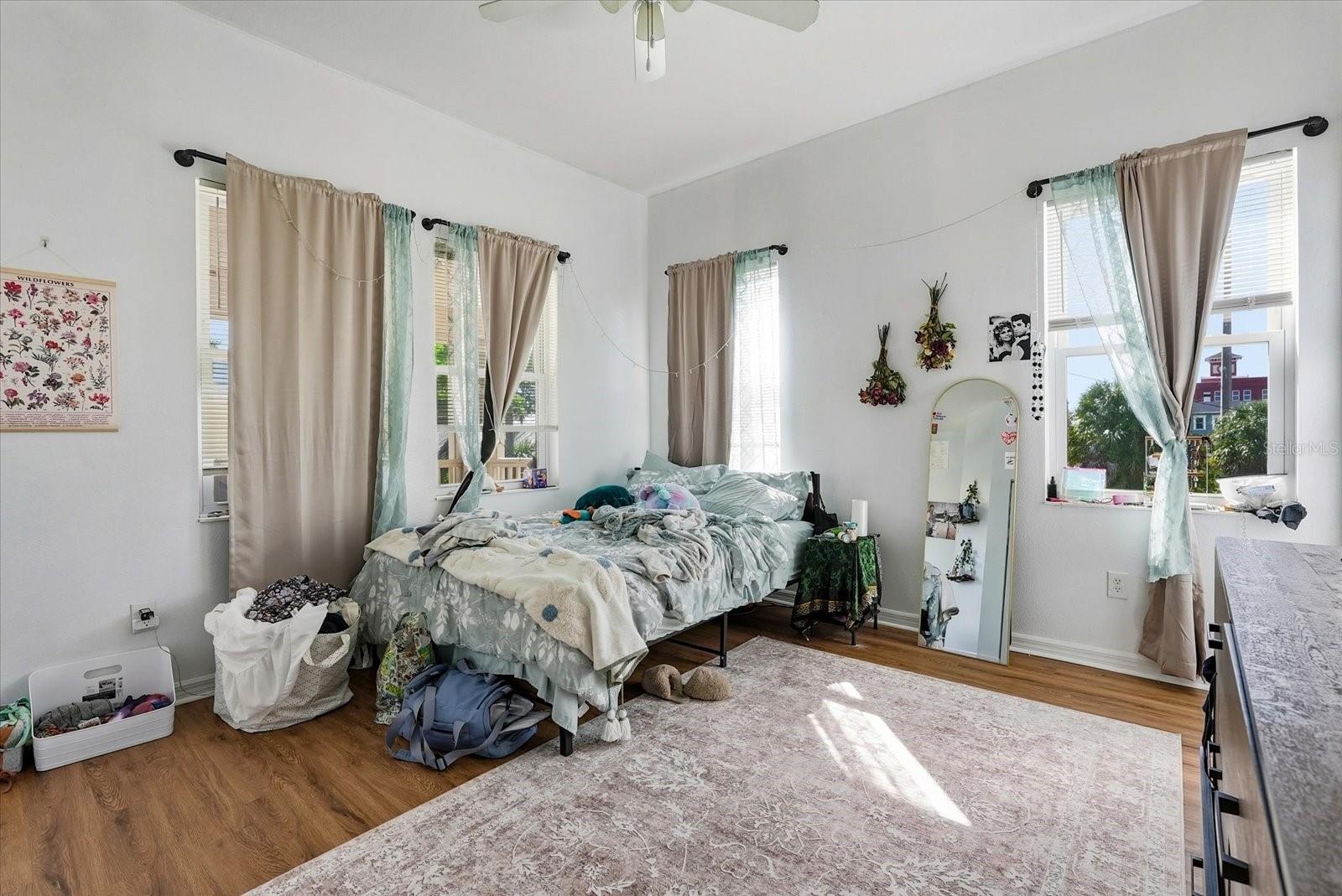 1808 E COLUMBUS DR #1, TAMPA, FL, 33605