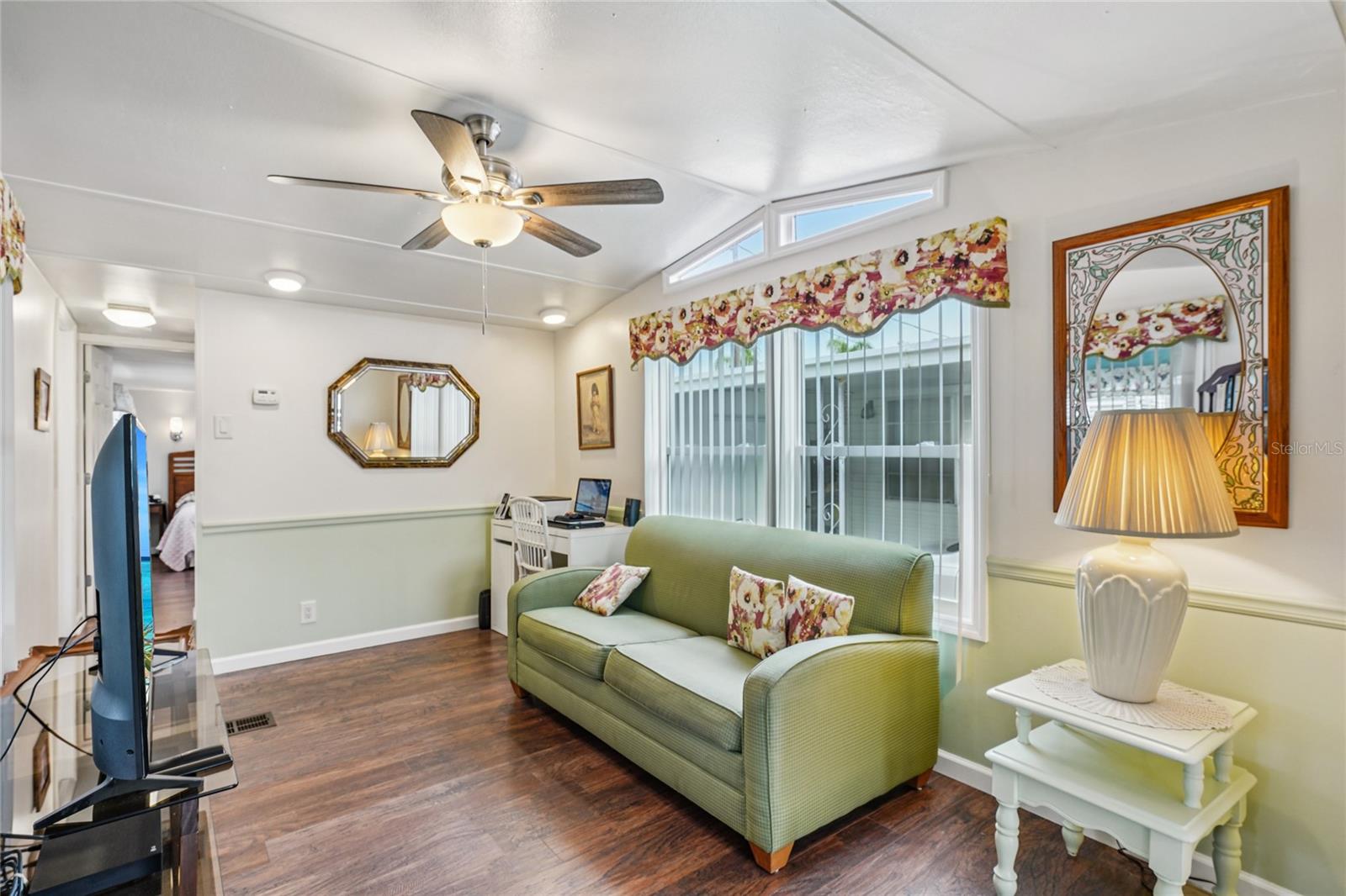 S5138009 Property Photo