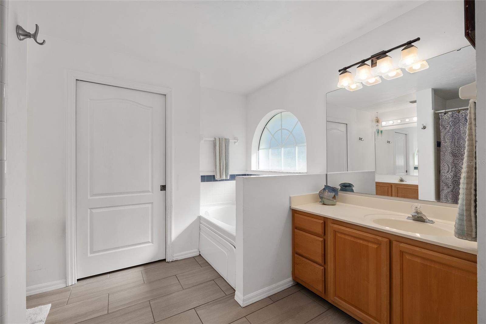 9128 NW 238TH ST, ALACHUA, FL, 32615