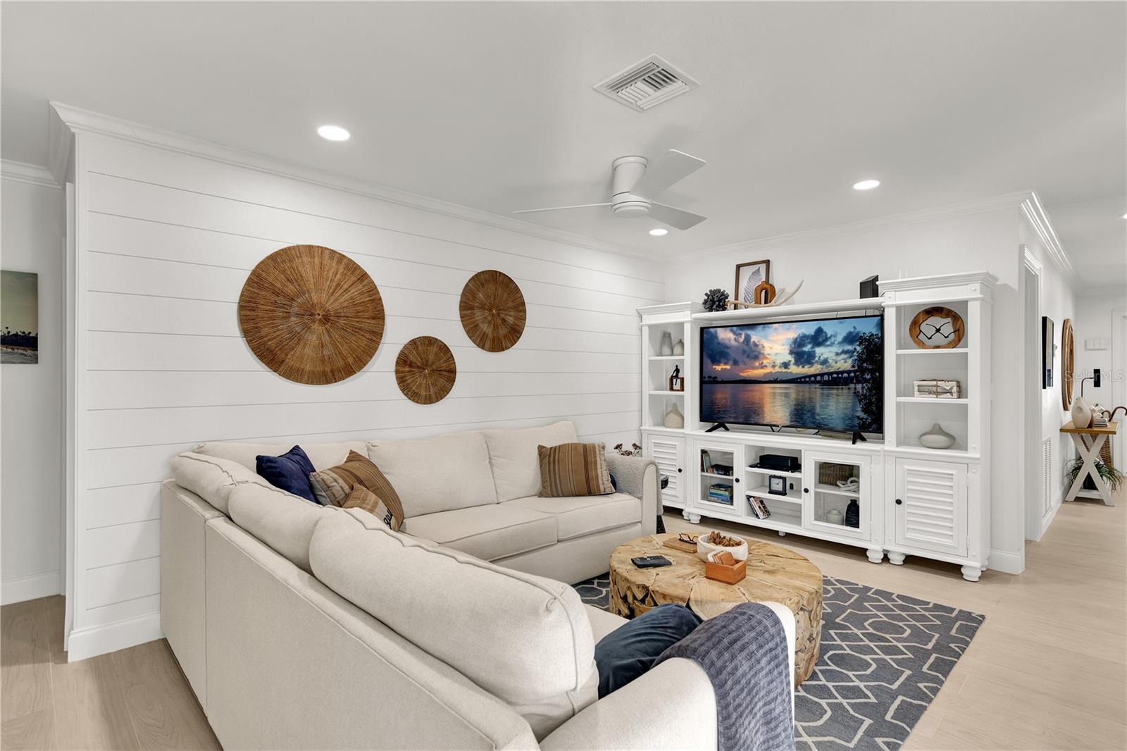 1945 ANGLERS CV, VERO BEACH, FL, 32963