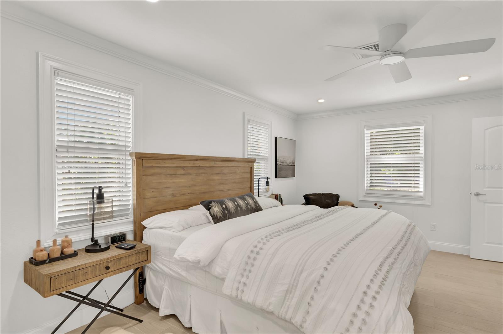 1945 ANGLERS CV, VERO BEACH, FL, 32963