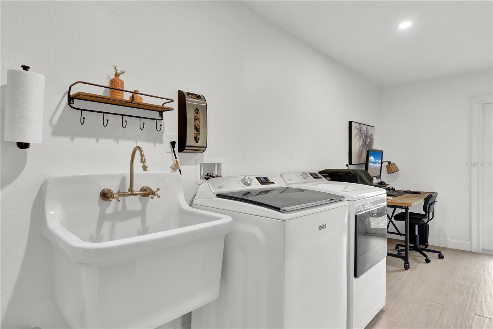 1945 ANGLERS CV, VERO BEACH, FL, 32963