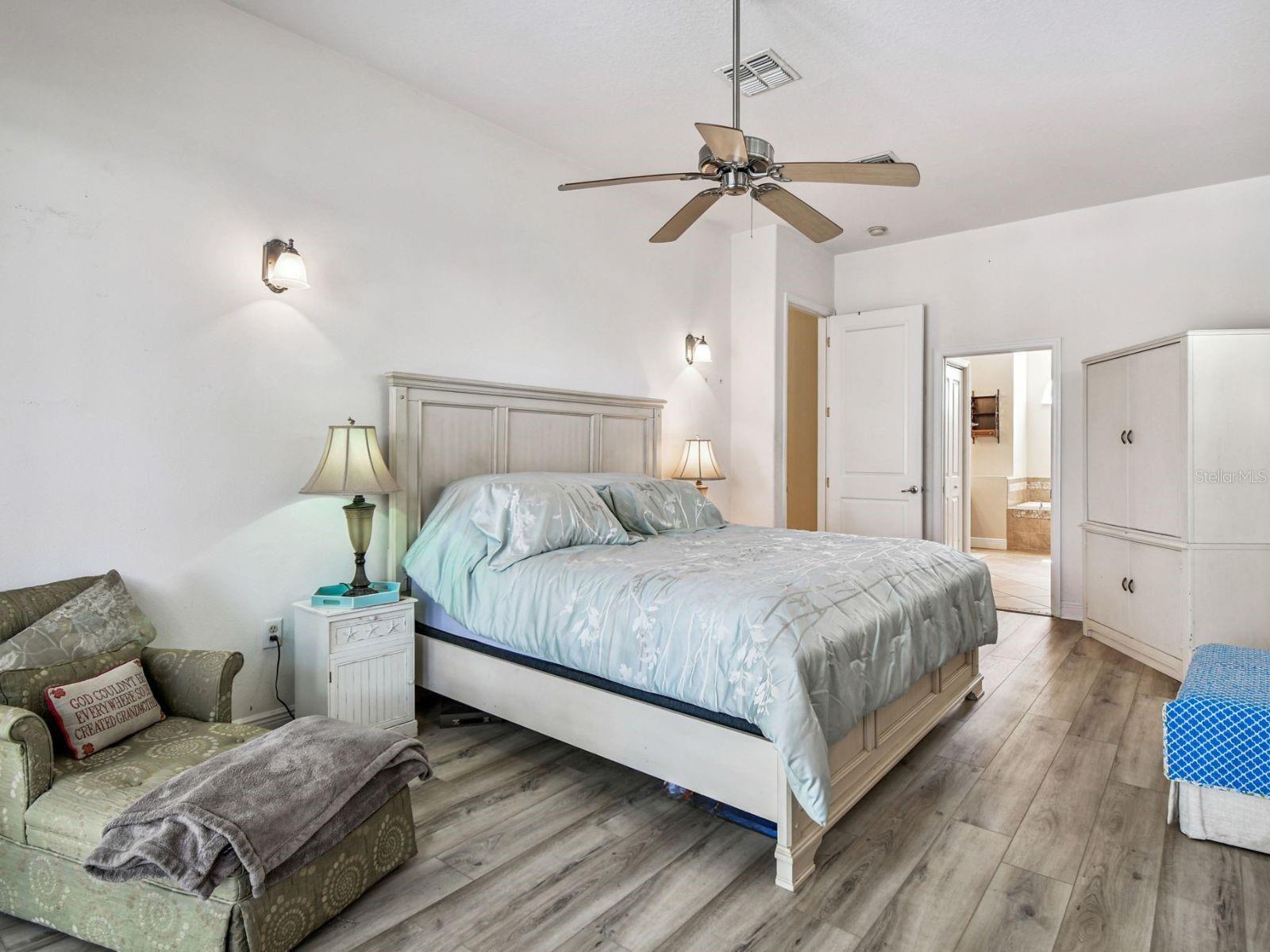 1218 CASTLE TER, TARPON SPRINGS, FL, 34689