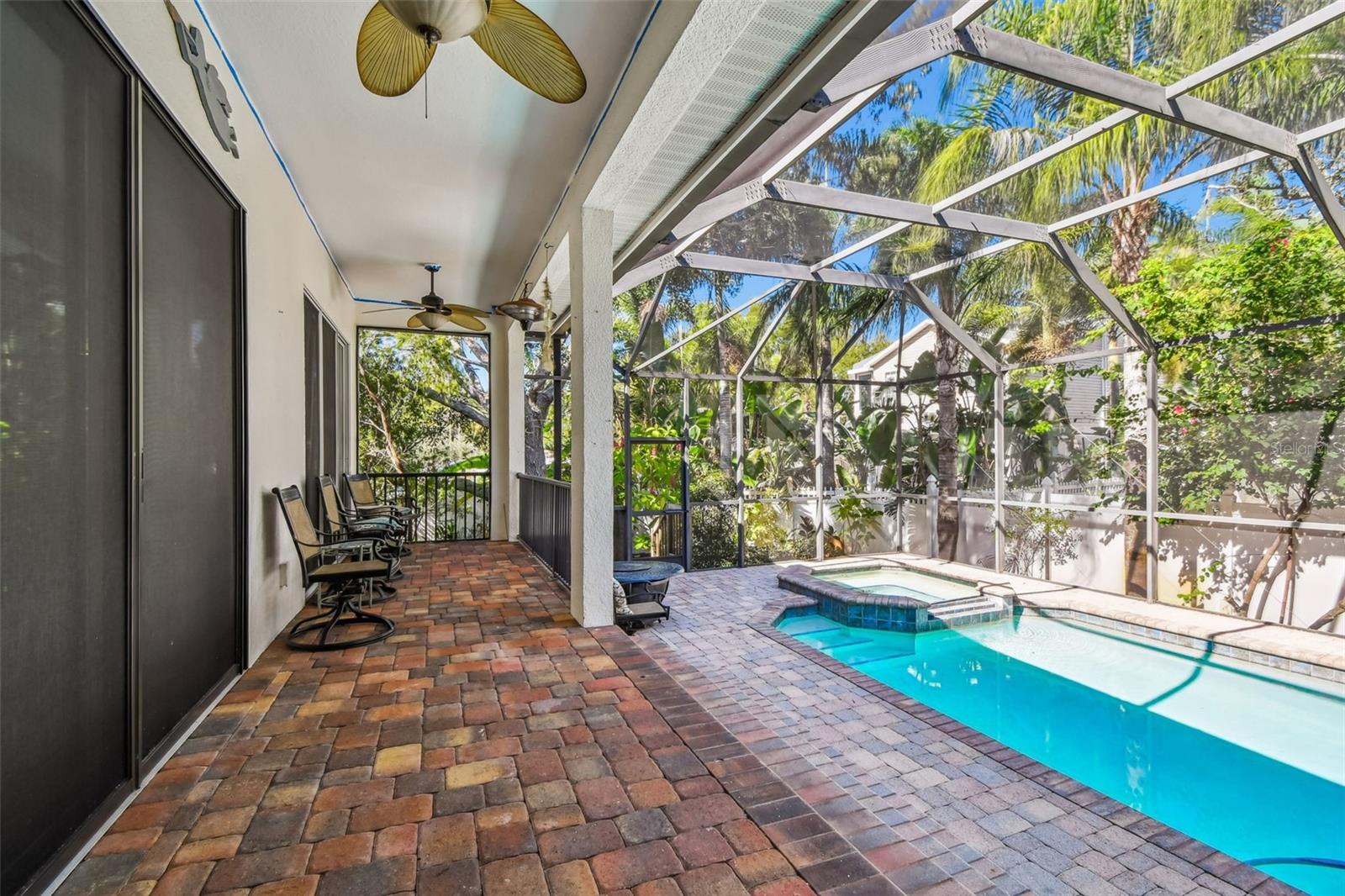 1218 CASTLE TER, TARPON SPRINGS, FL, 34689