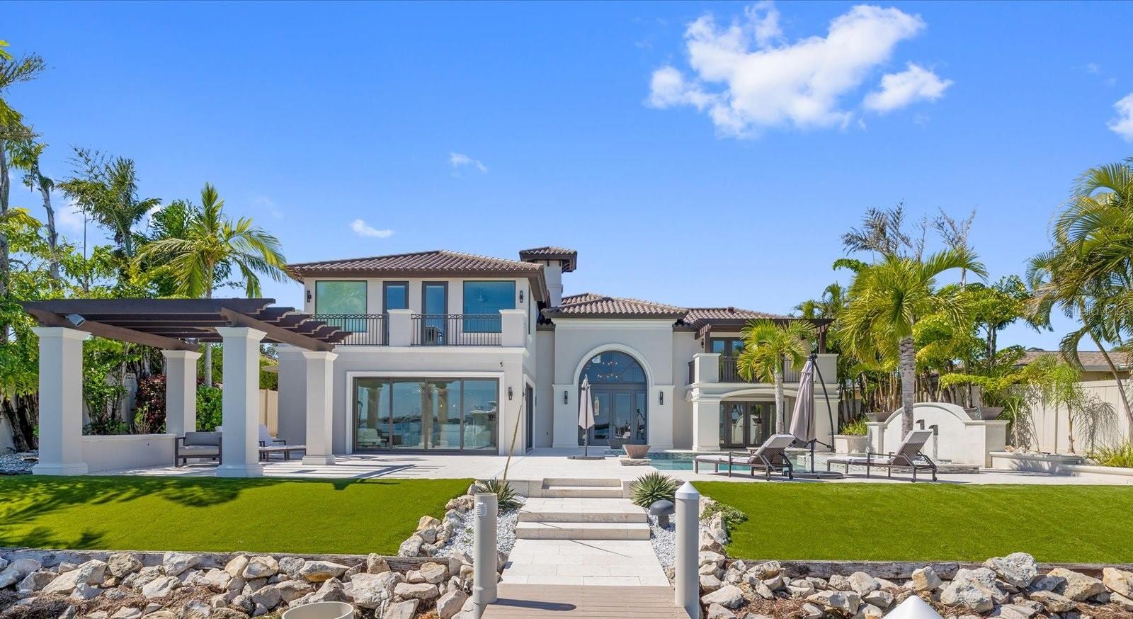 TB8445220 Property Photo