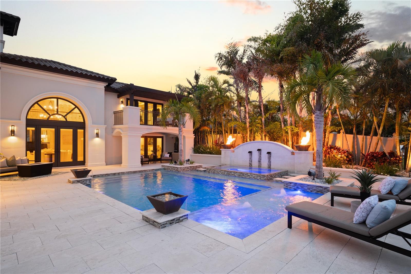 TB8445220 Property Photo