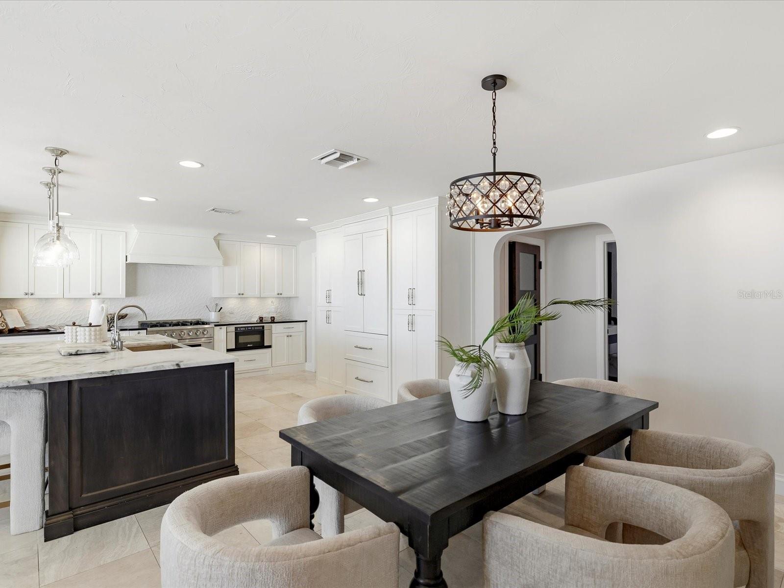 TB8445220 Property Photo