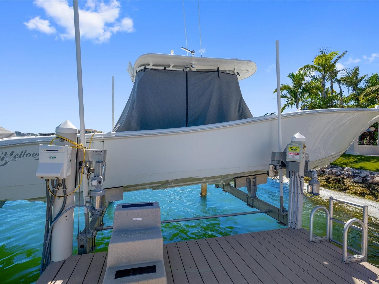 TB8445220 Property Photo