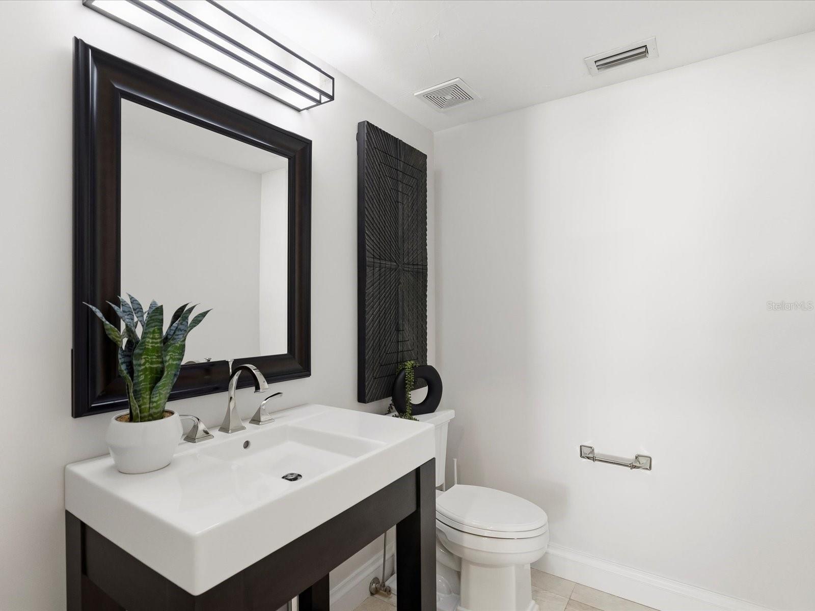 TB8445220 Property Photo