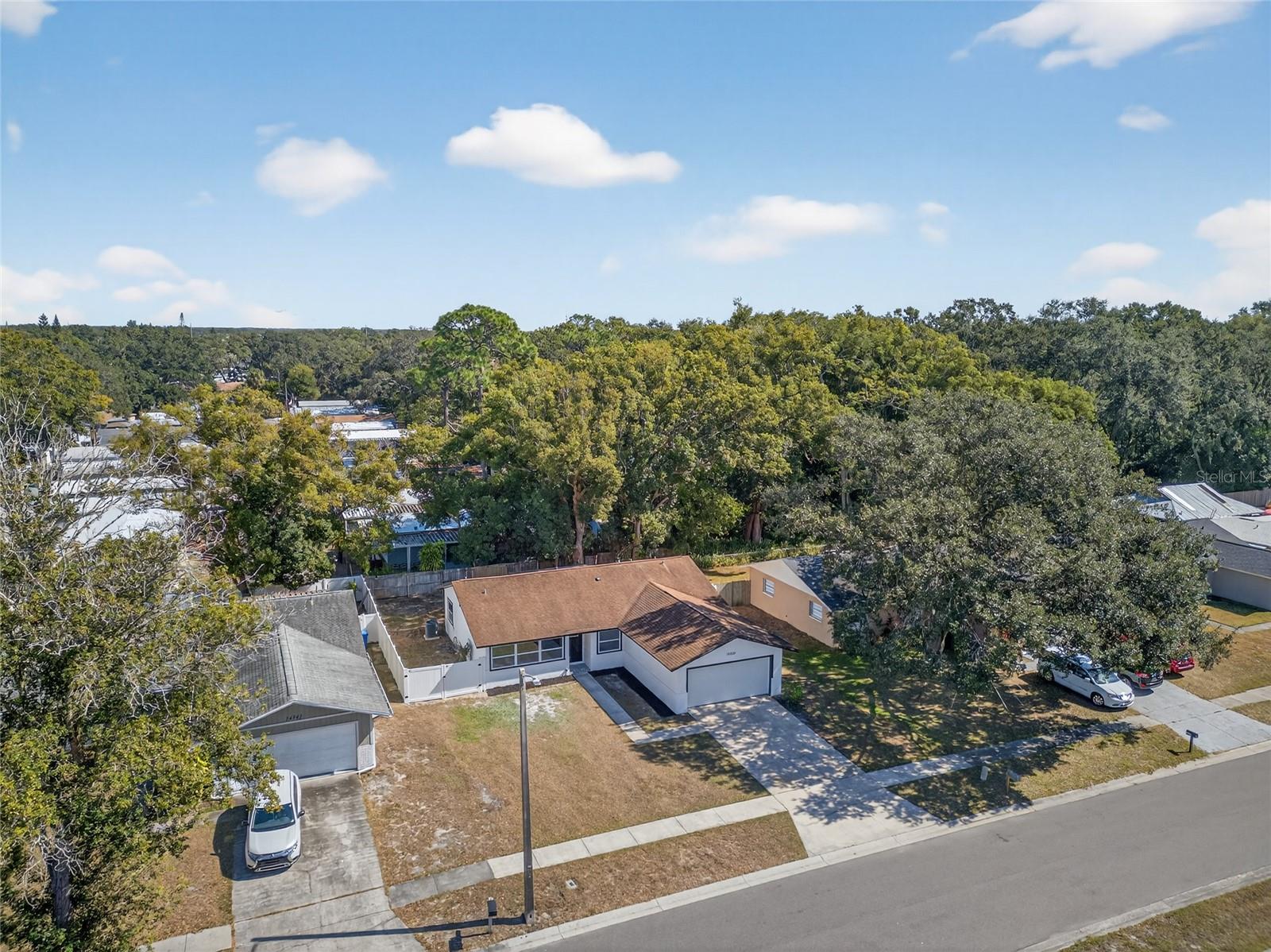 14339 DIPLOMAT DR, TAMPA, FL, 33613