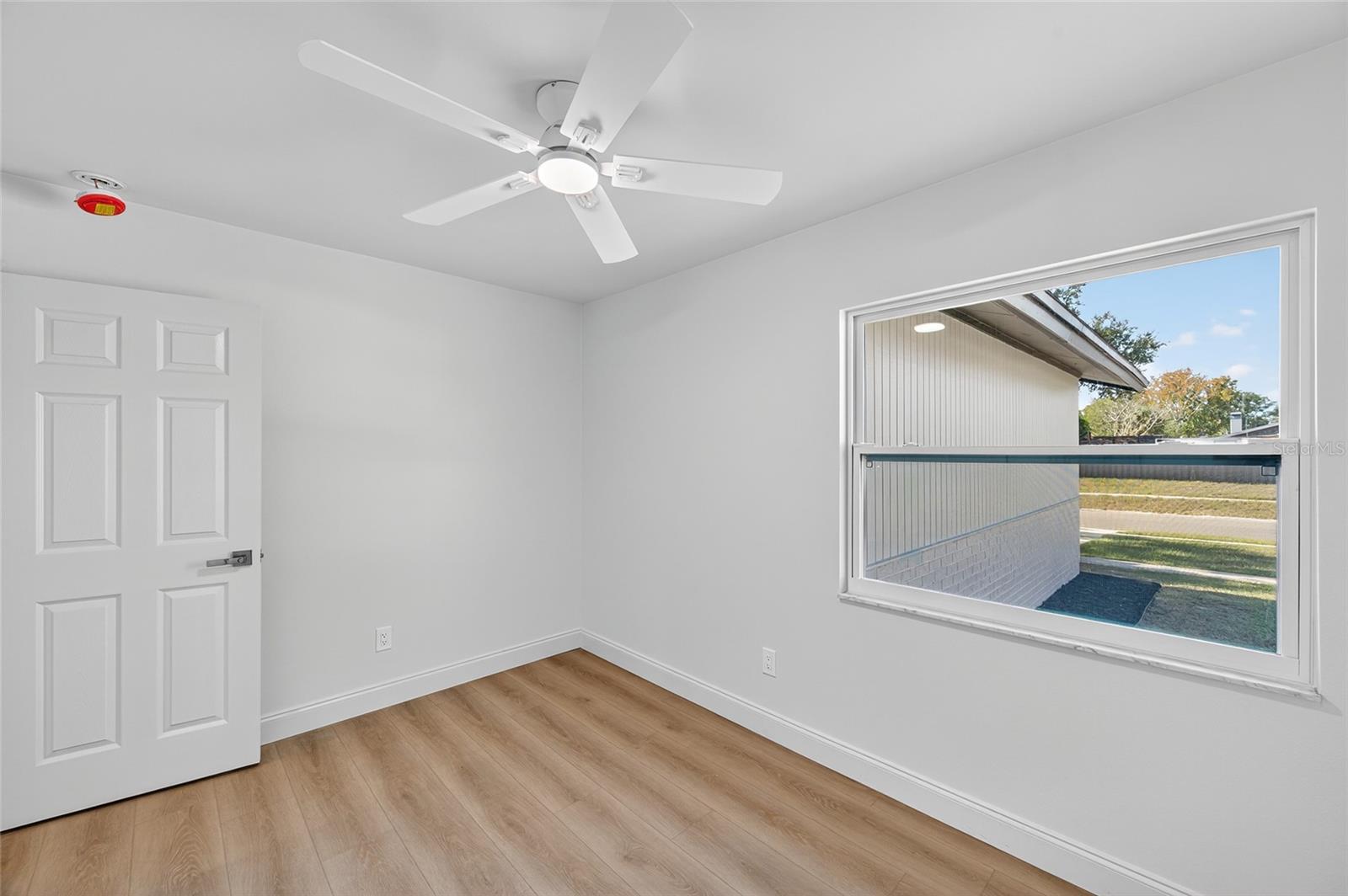 14339 DIPLOMAT DR, TAMPA, FL, 33613