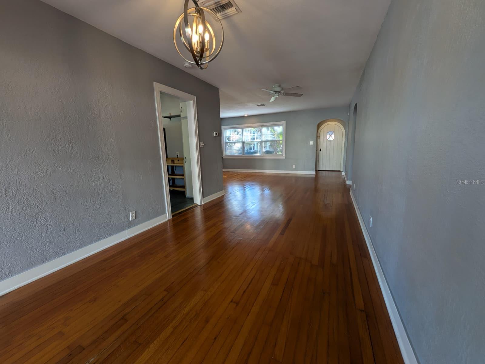 145 29TH AVE N, ST PETERSBURG, FL, 33704