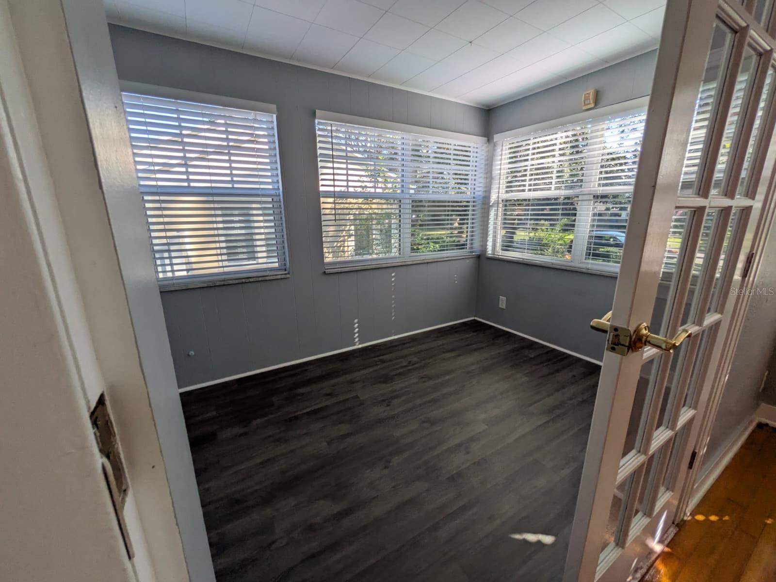 145 29TH AVE N, ST PETERSBURG, FL, 33704