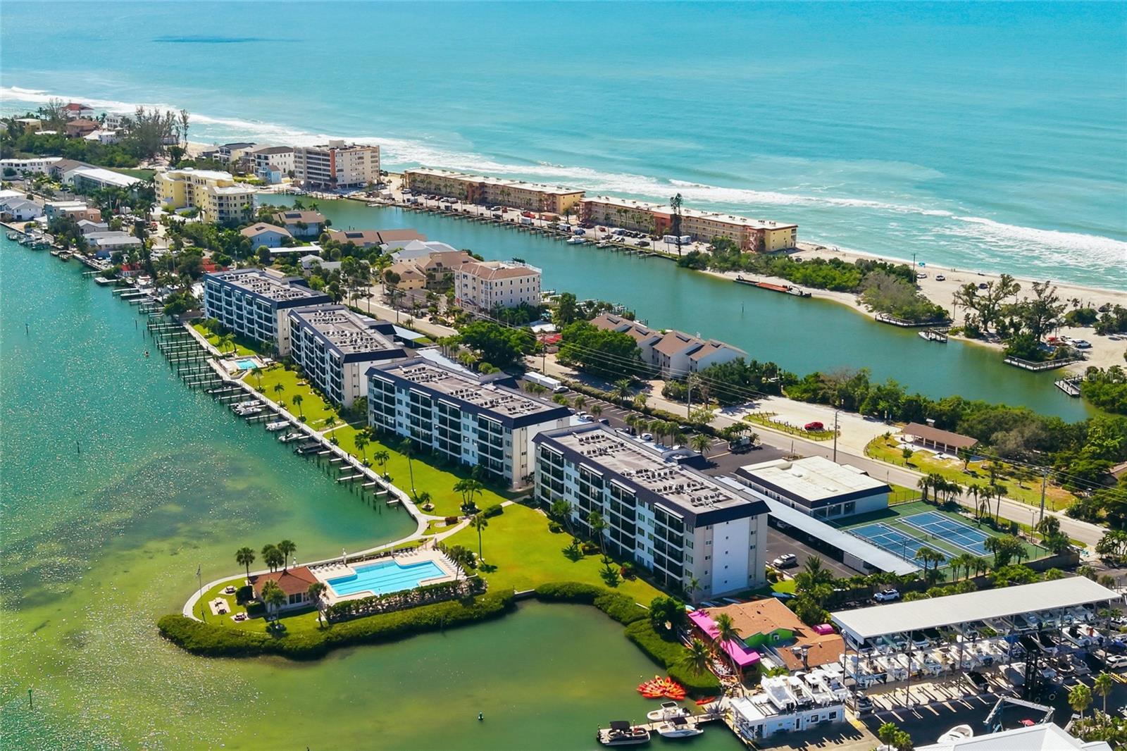 8977 MIDNIGHT PASS RD #223, SARASOTA, FL, 34242