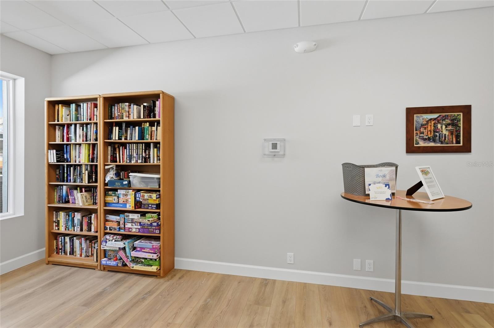 8977 MIDNIGHT PASS RD #223, SARASOTA, FL, 34242