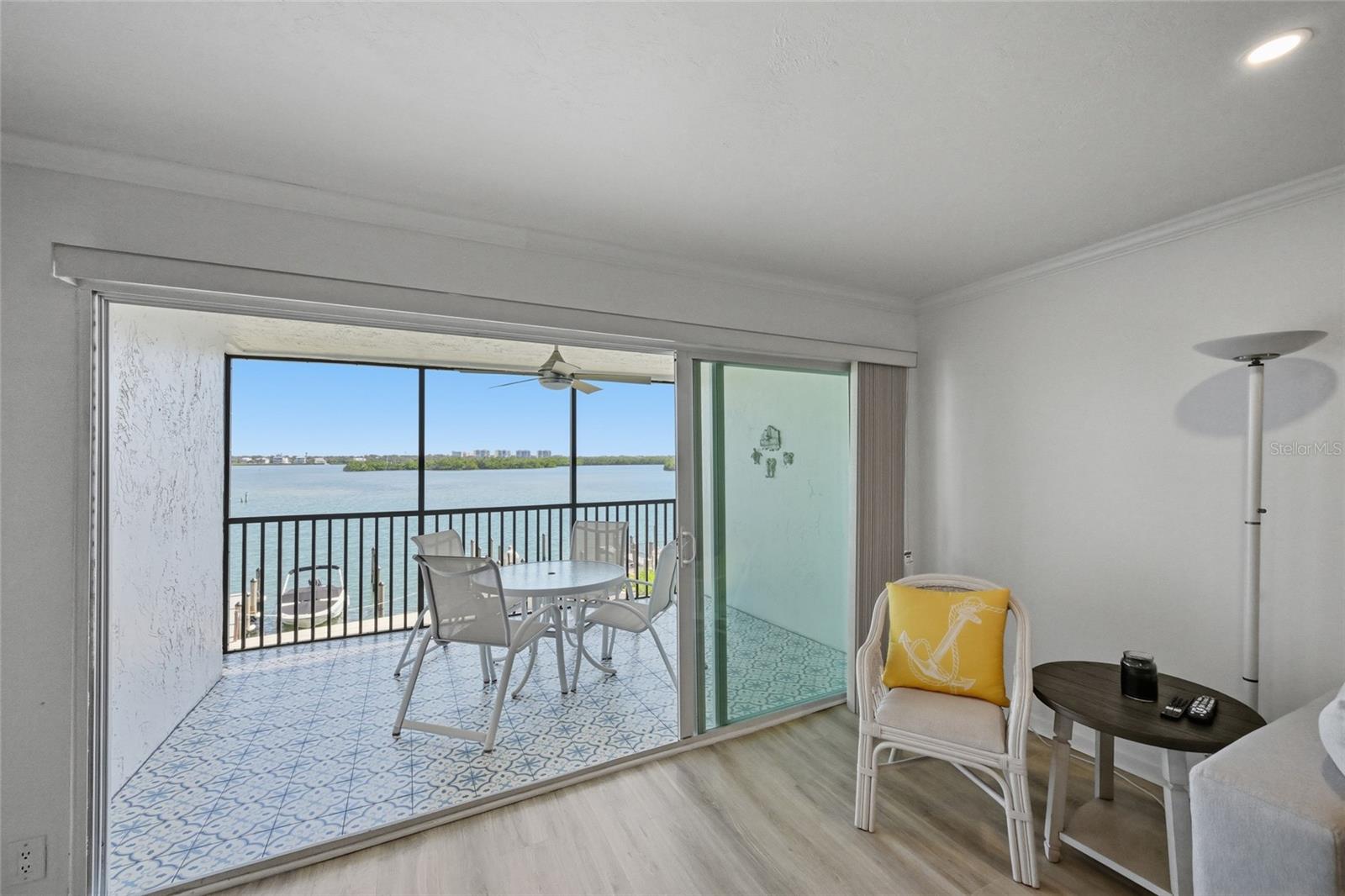 8977 MIDNIGHT PASS RD #223, SARASOTA, FL, 34242