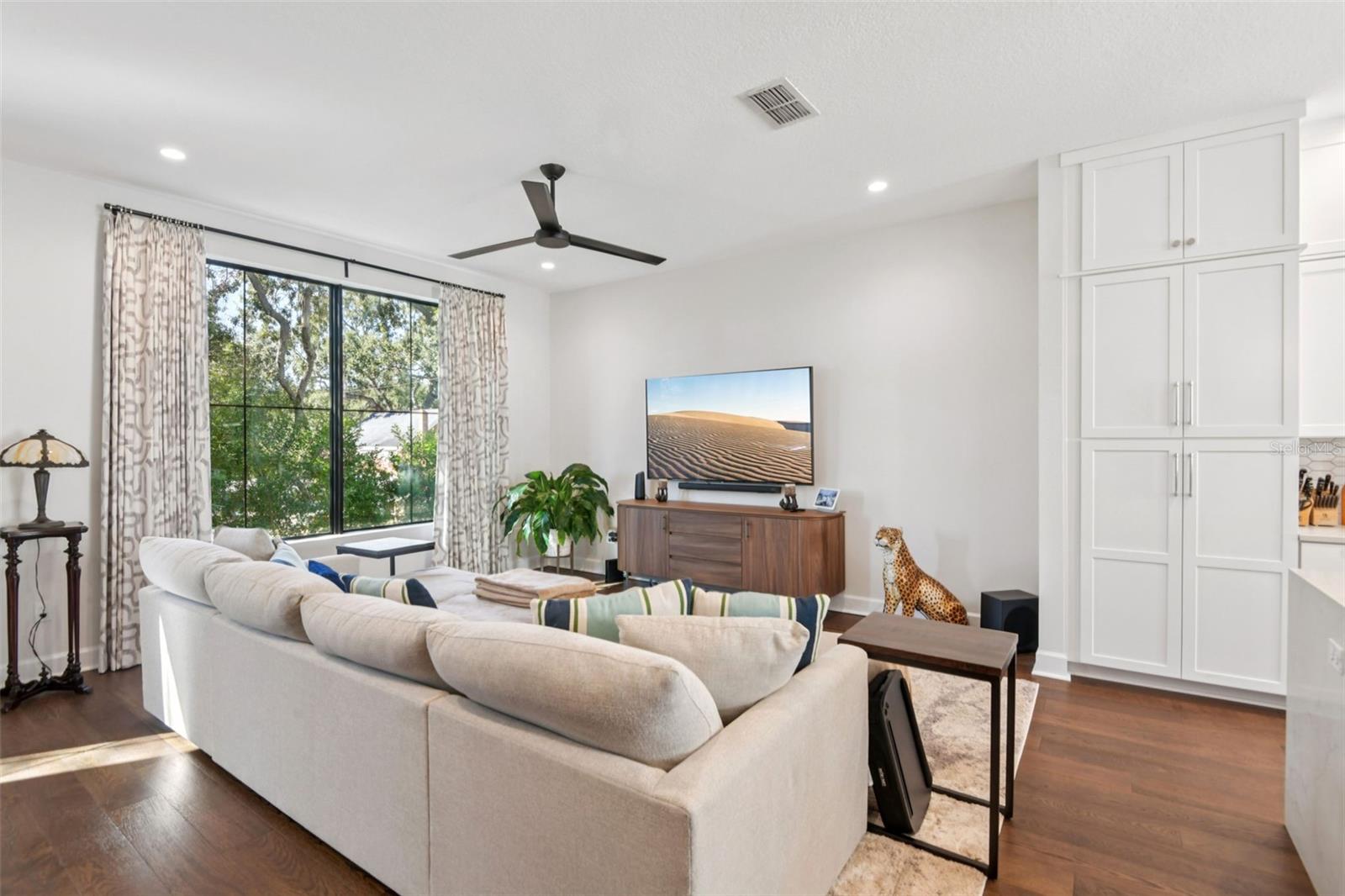 2851 W GANDY BLVD #12, TAMPA, FL, 33611