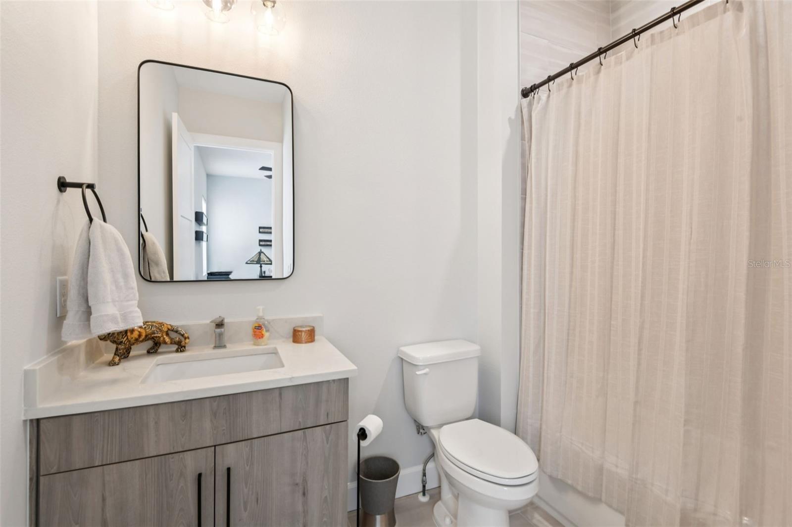 2851 W GANDY BLVD #12, TAMPA, FL, 33611