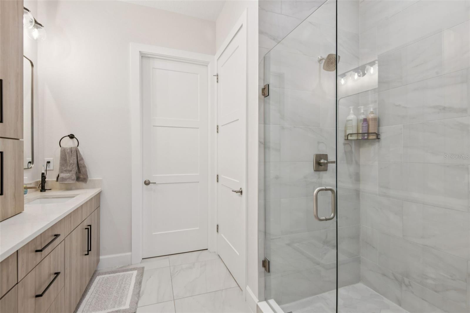 2851 W GANDY BLVD #12, TAMPA, FL, 33611