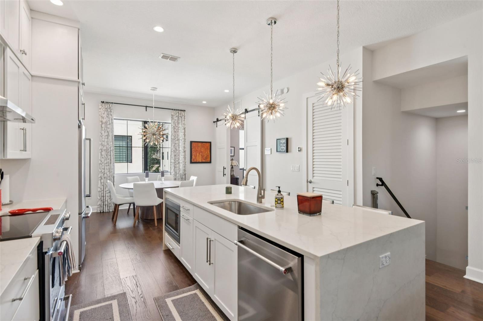 2851 W GANDY BLVD #12, TAMPA, FL, 33611