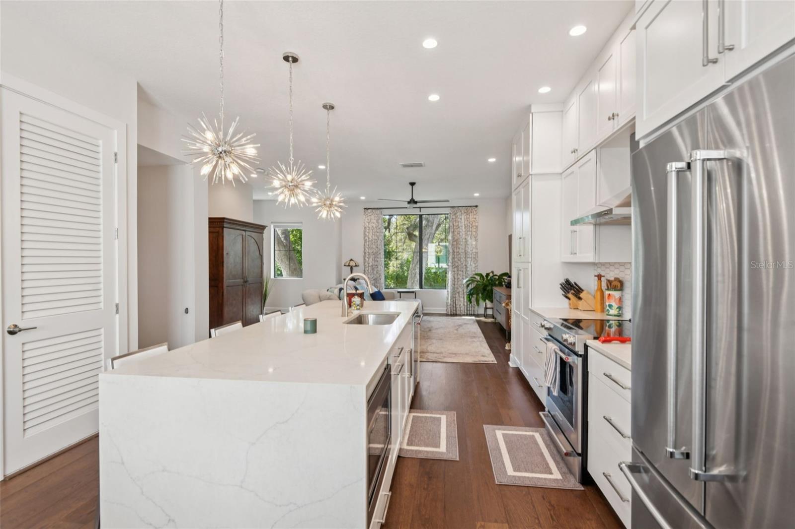 2851 W GANDY BLVD #12, TAMPA, FL, 33611