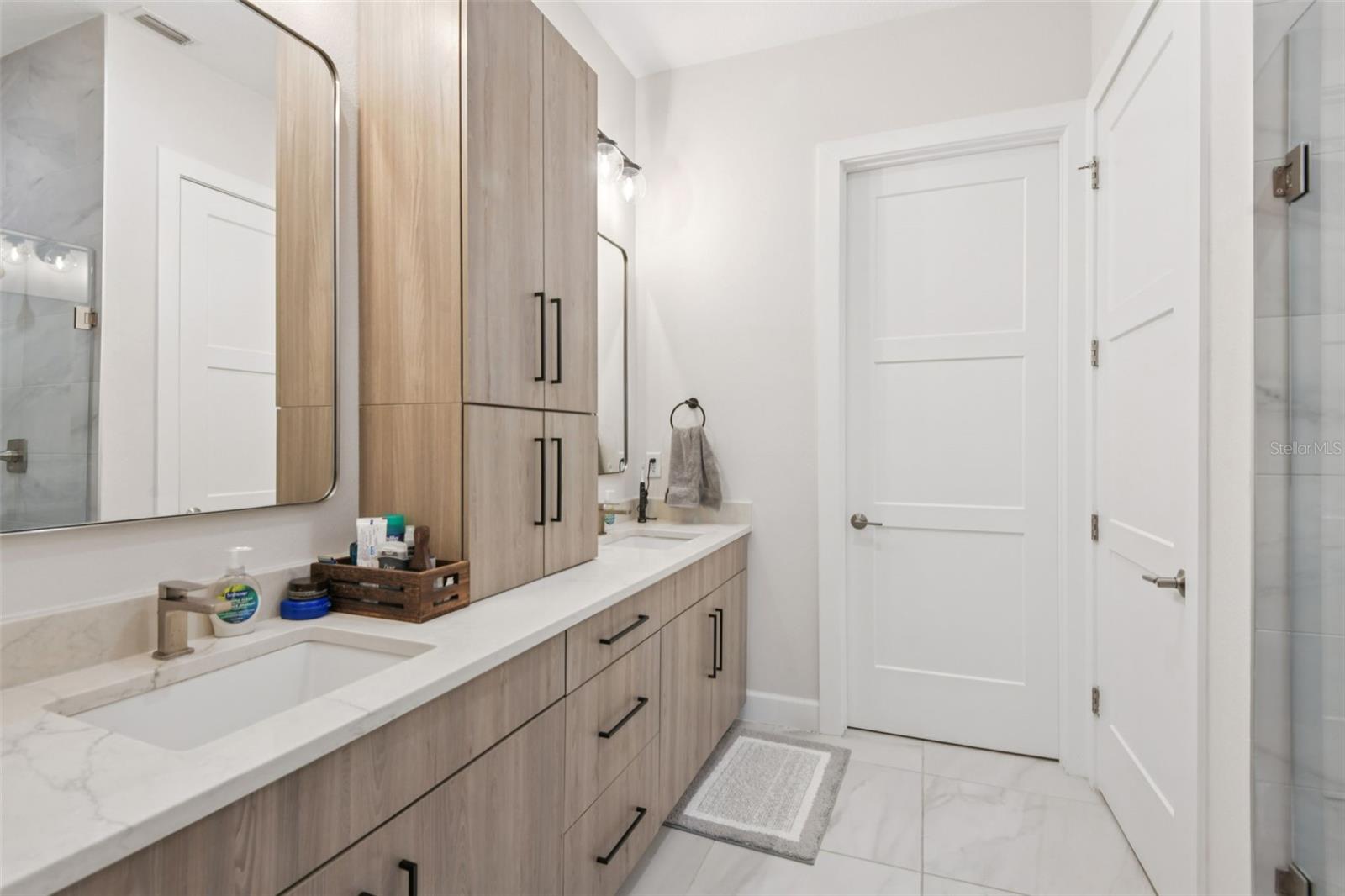 2851 W GANDY BLVD #12, TAMPA, FL, 33611