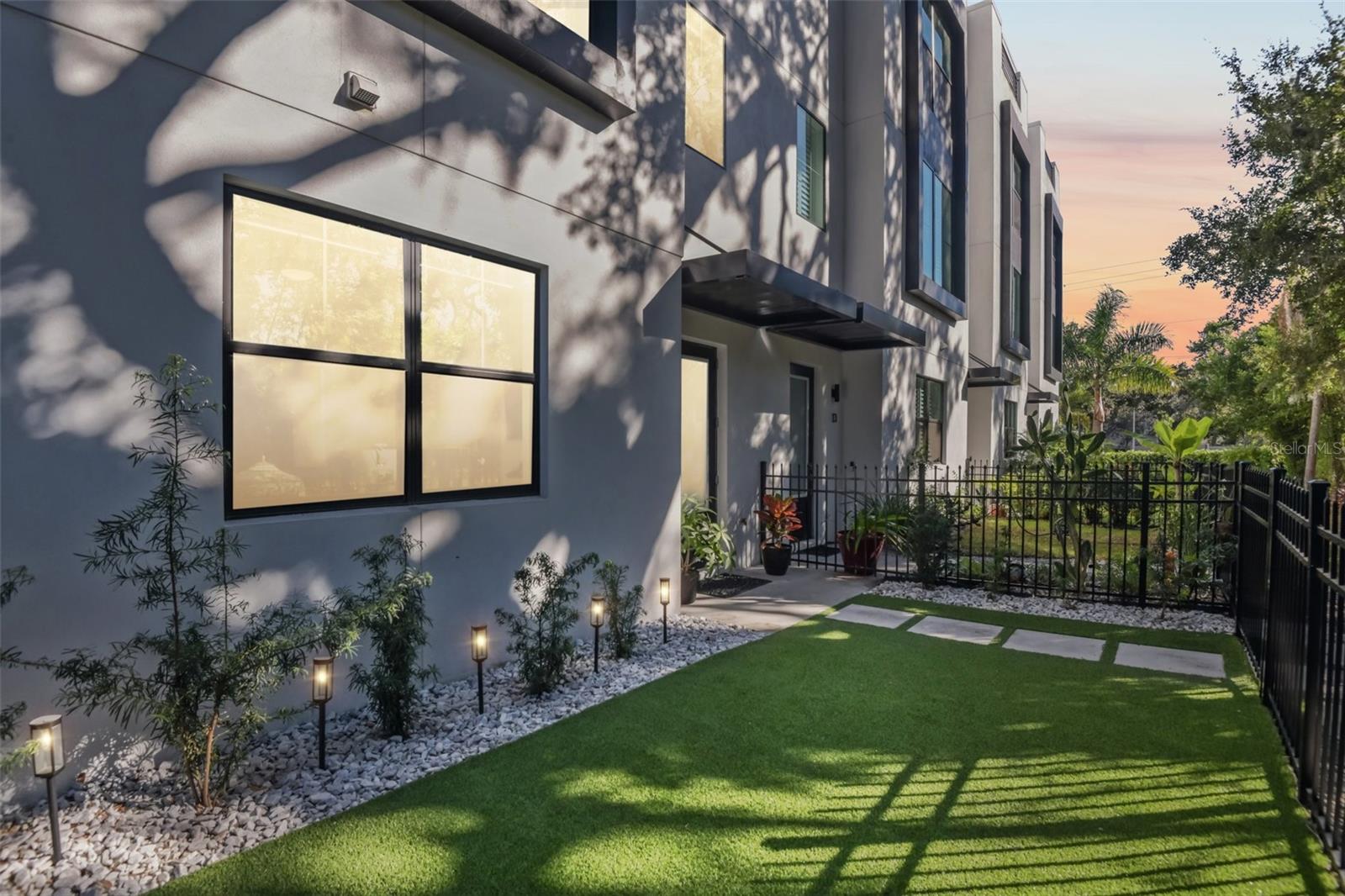 2851 W GANDY BLVD #12, TAMPA, FL, 33611