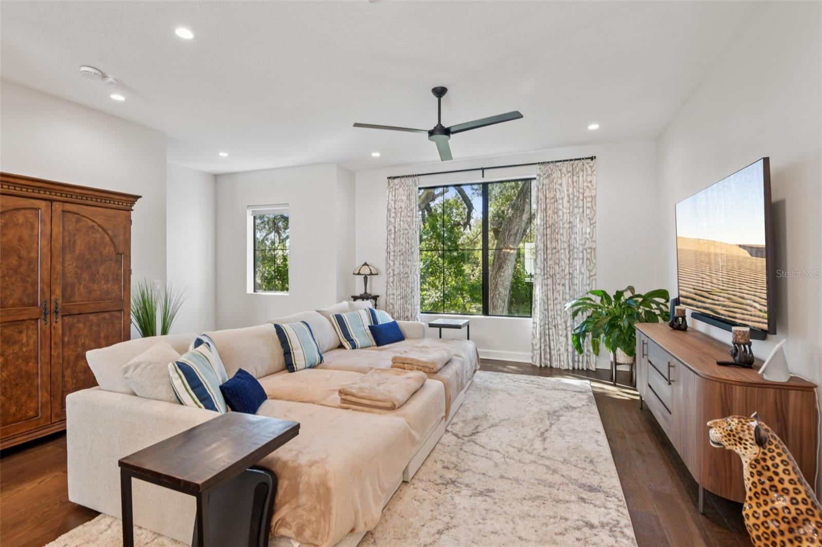 2851 W GANDY BLVD #12, TAMPA, FL, 33611